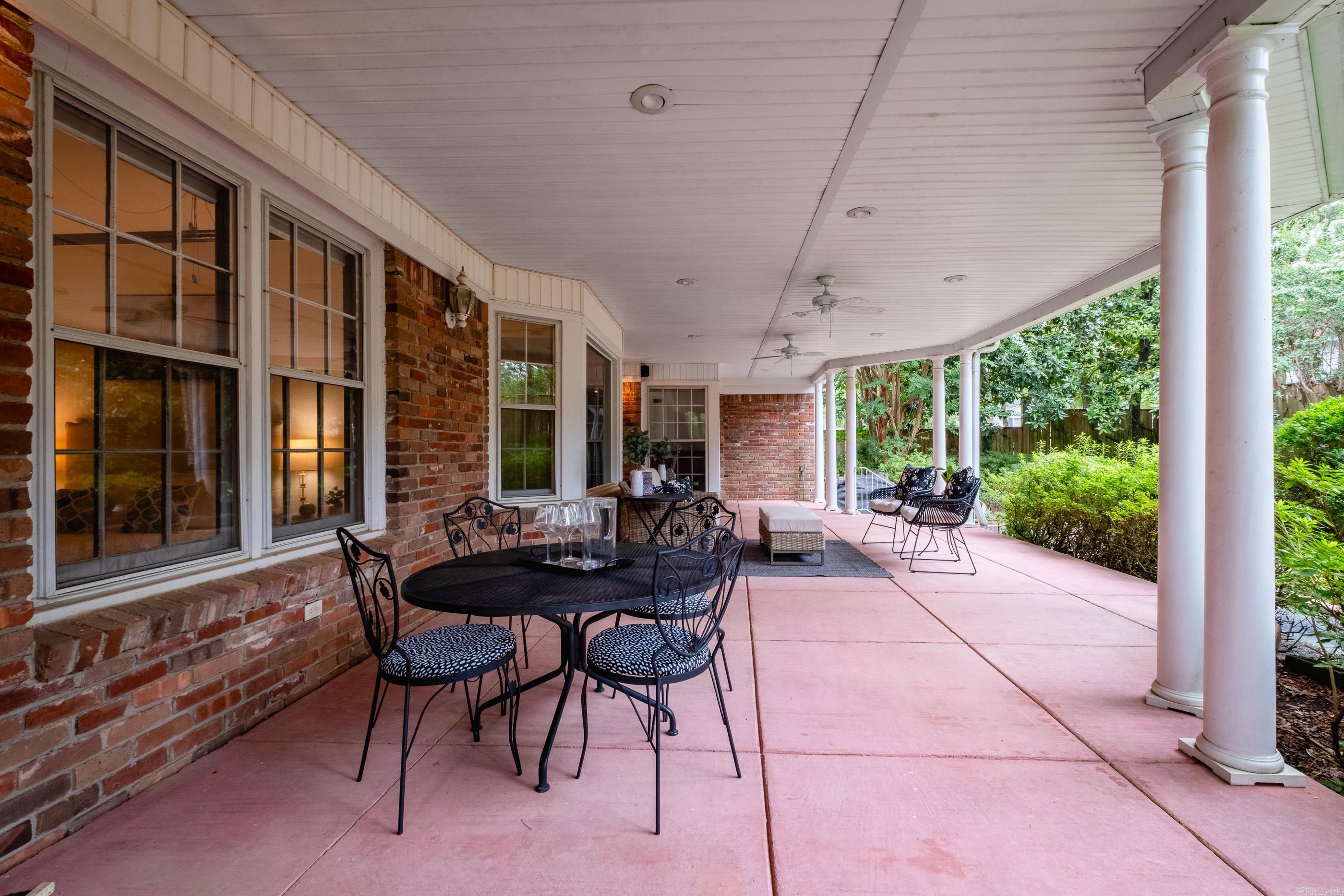 6320 Cantrell Road Little Rock, AR 72207