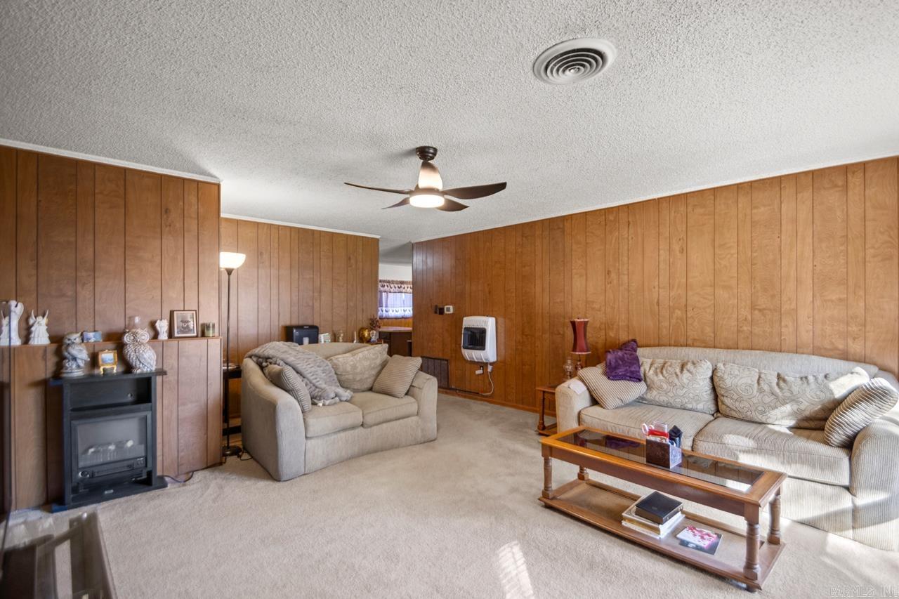 315 Dobbs Street — photo 4