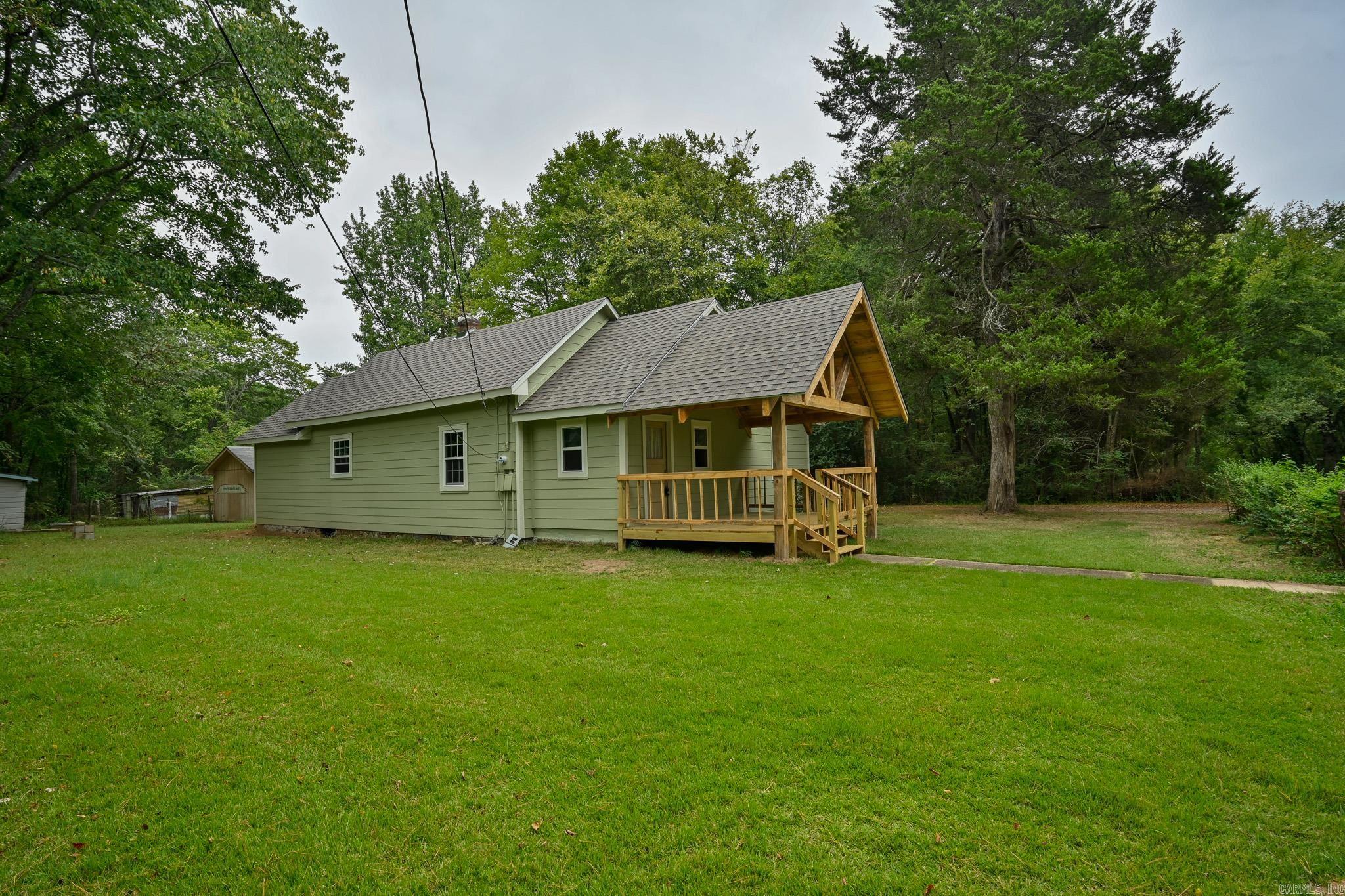 209 Ridge Ave  Mena, AR