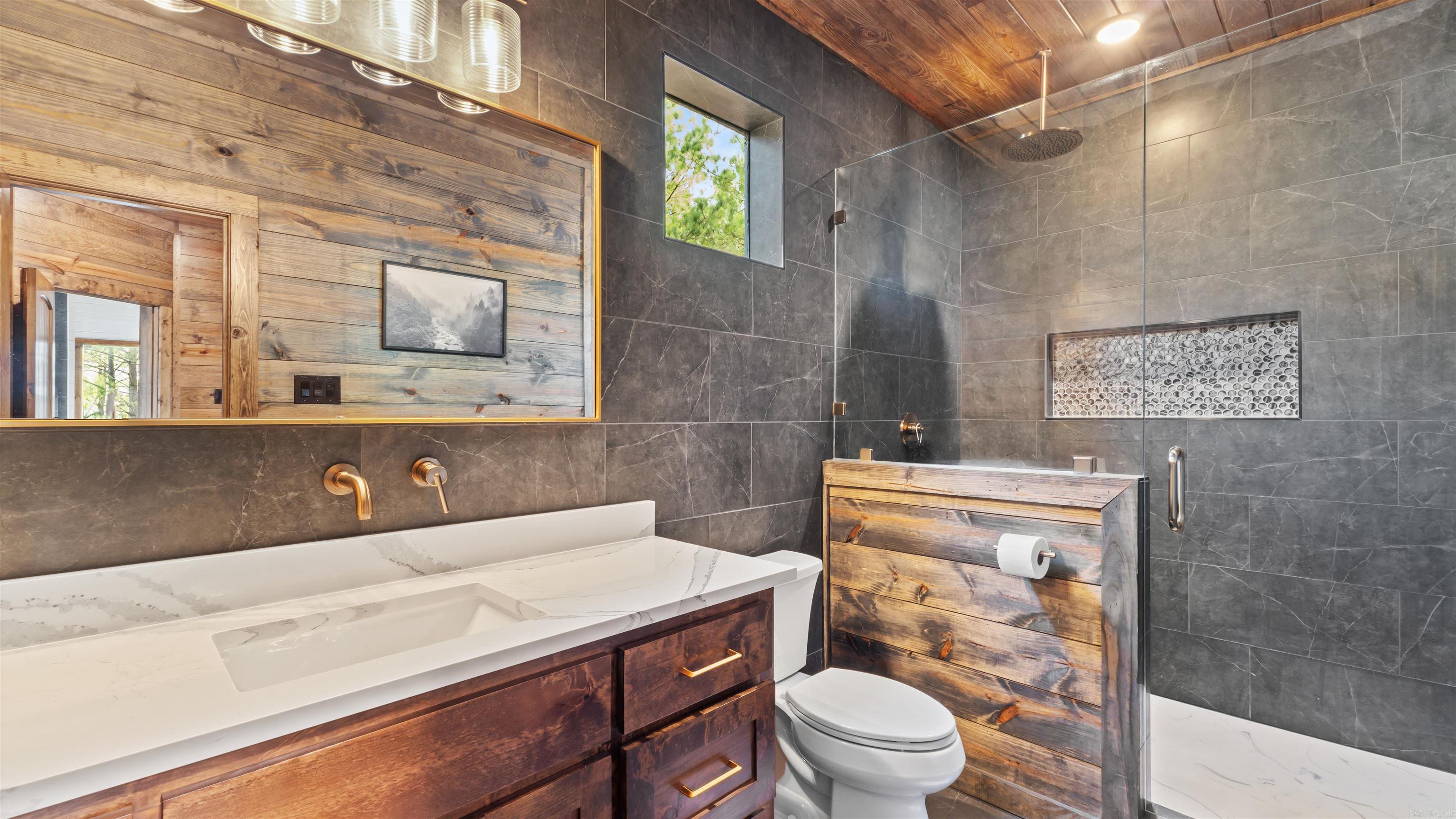 93 Twisted Pine  Hochatown, OK