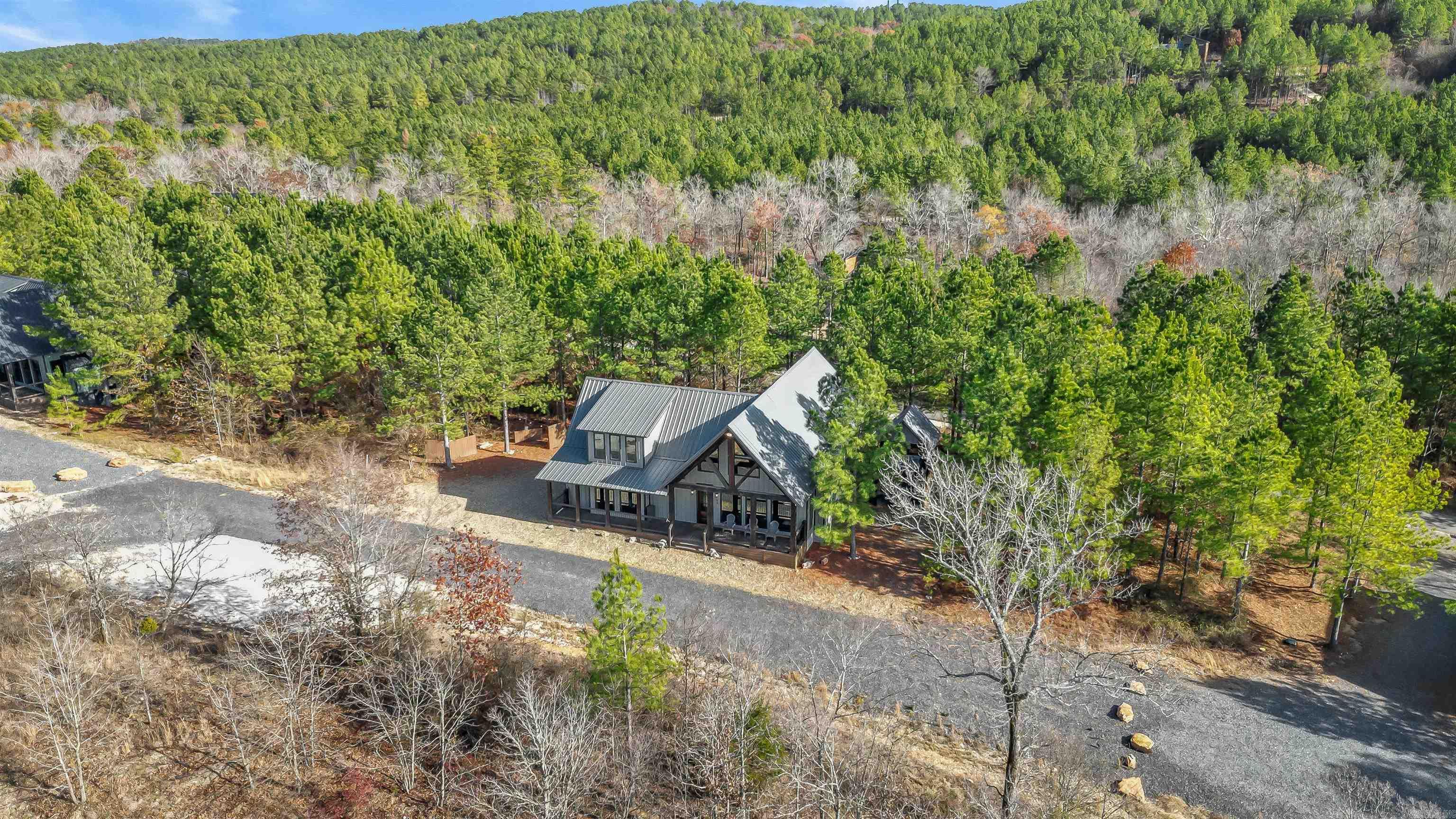 93 Twisted Pine  Hochatown, OK