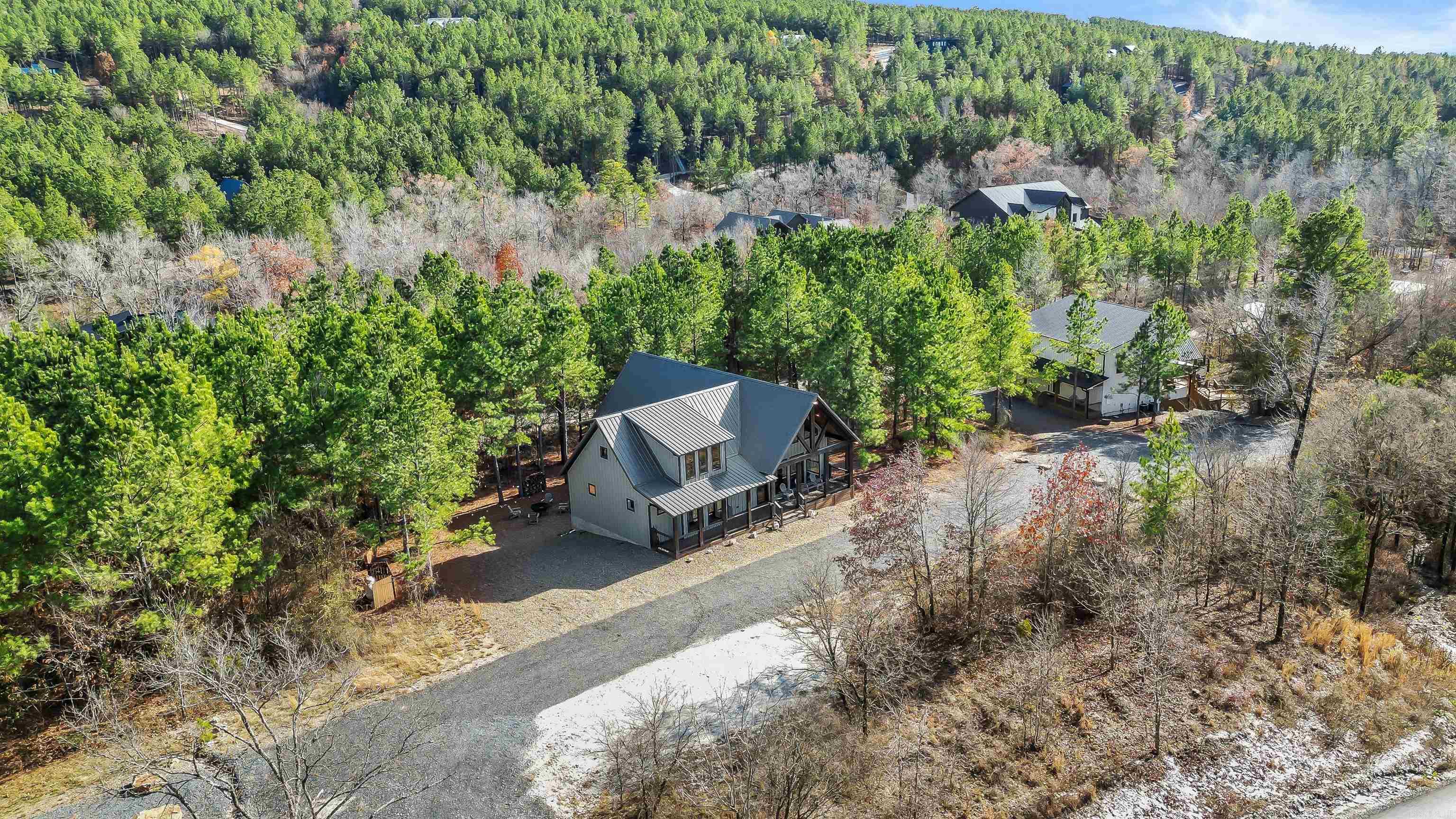 93 Twisted Pine  Hochatown, OK