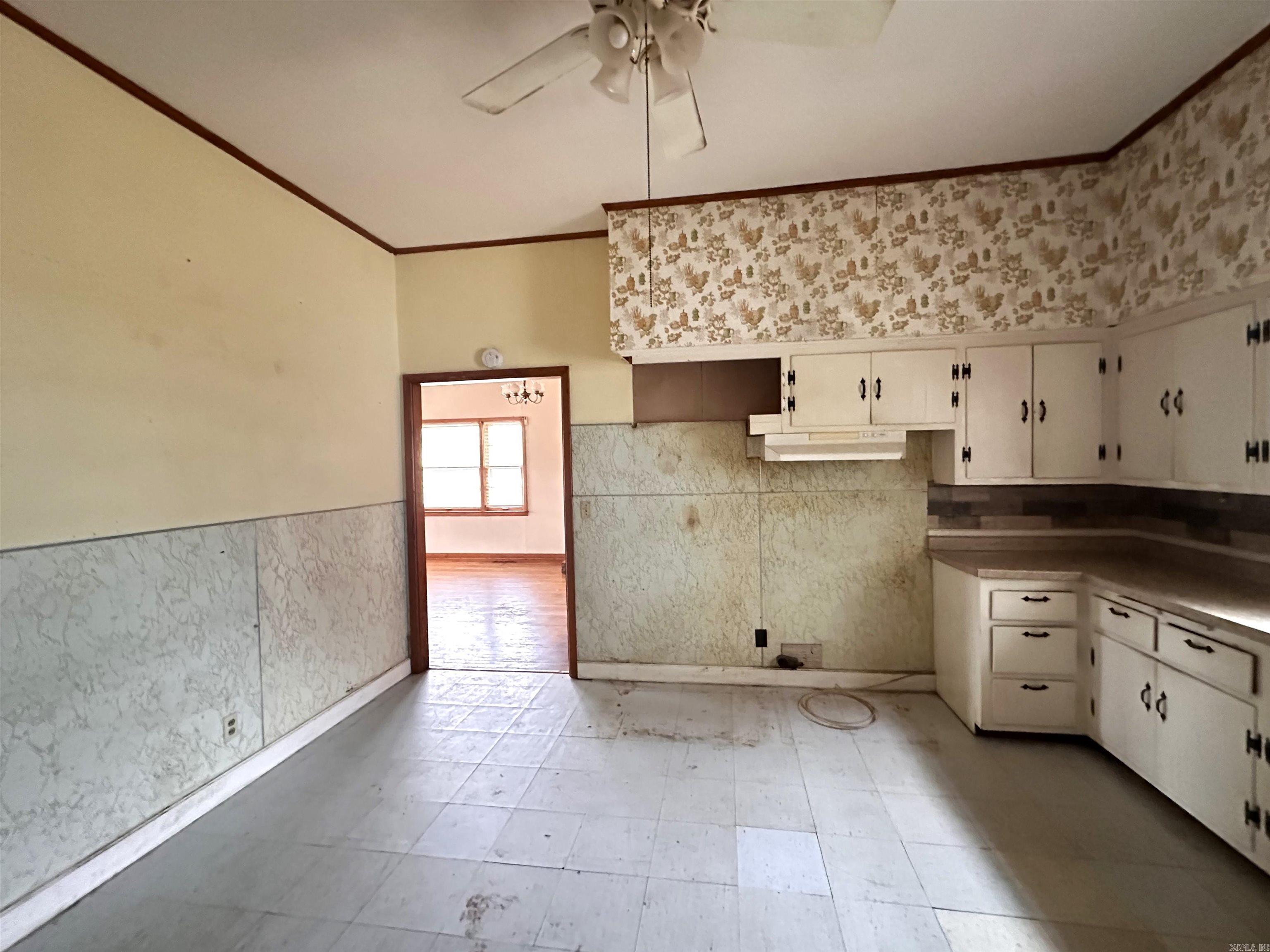 162 S 10th  Piggott, AR