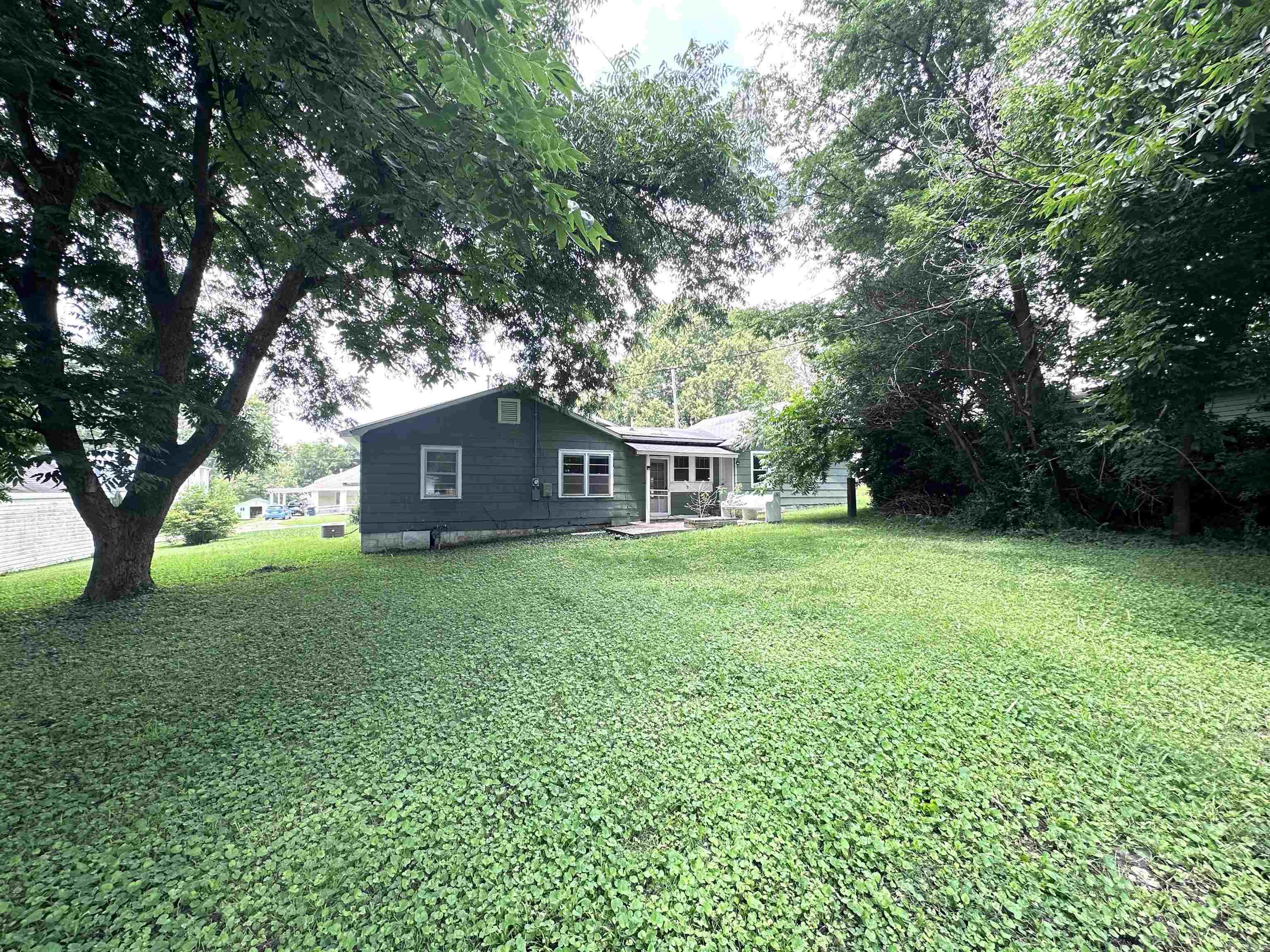 162 S 10th  Piggott, AR