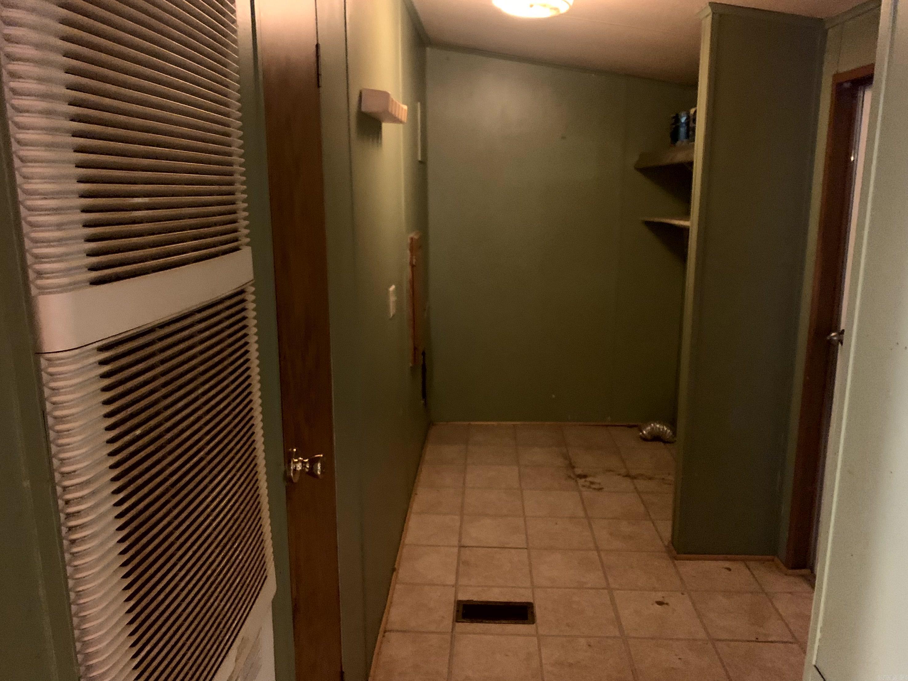 7180 Ar Hwy 86 W Hazen, AR 72064-0000