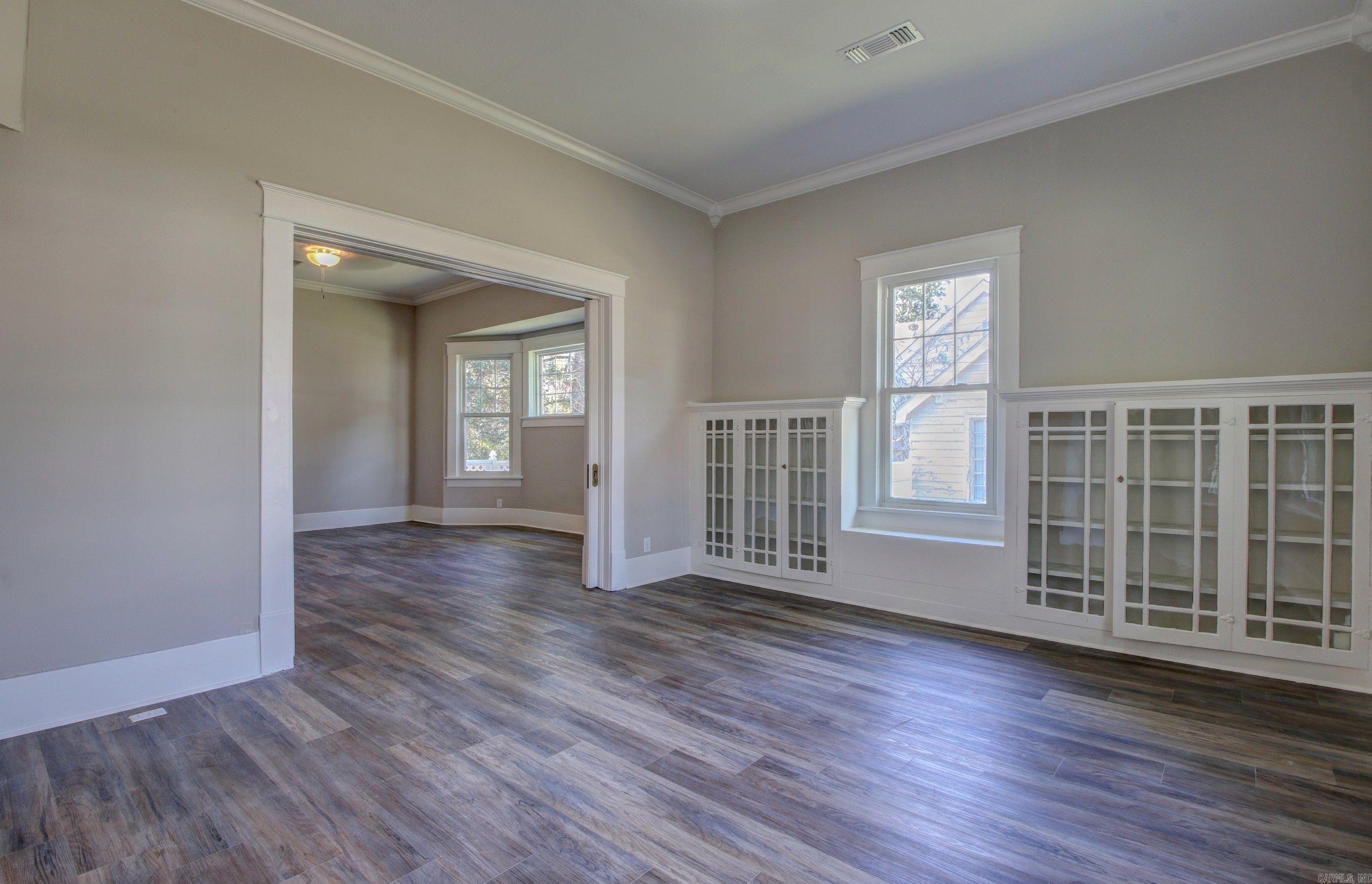 320 E Cedar  Warren, AR