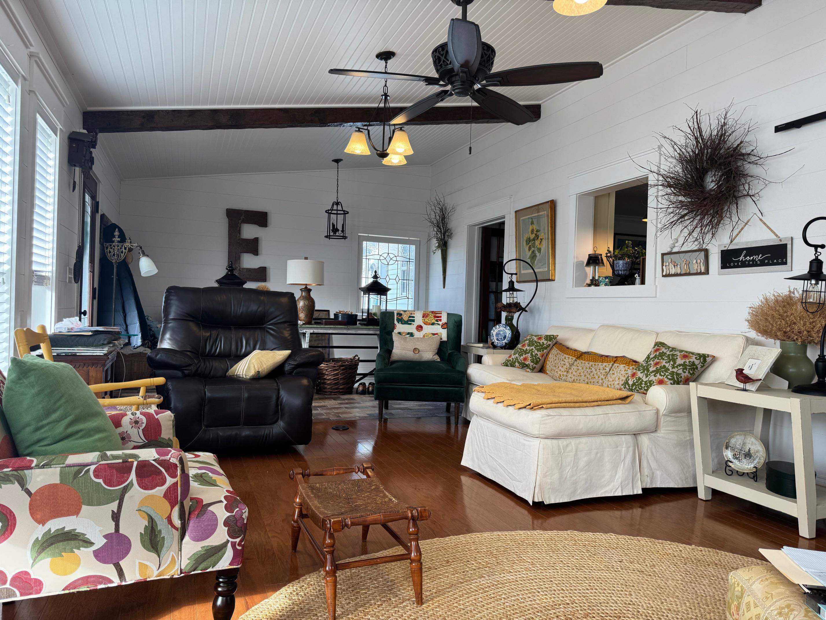 8041 U.S. 62  Ash Flat, AR