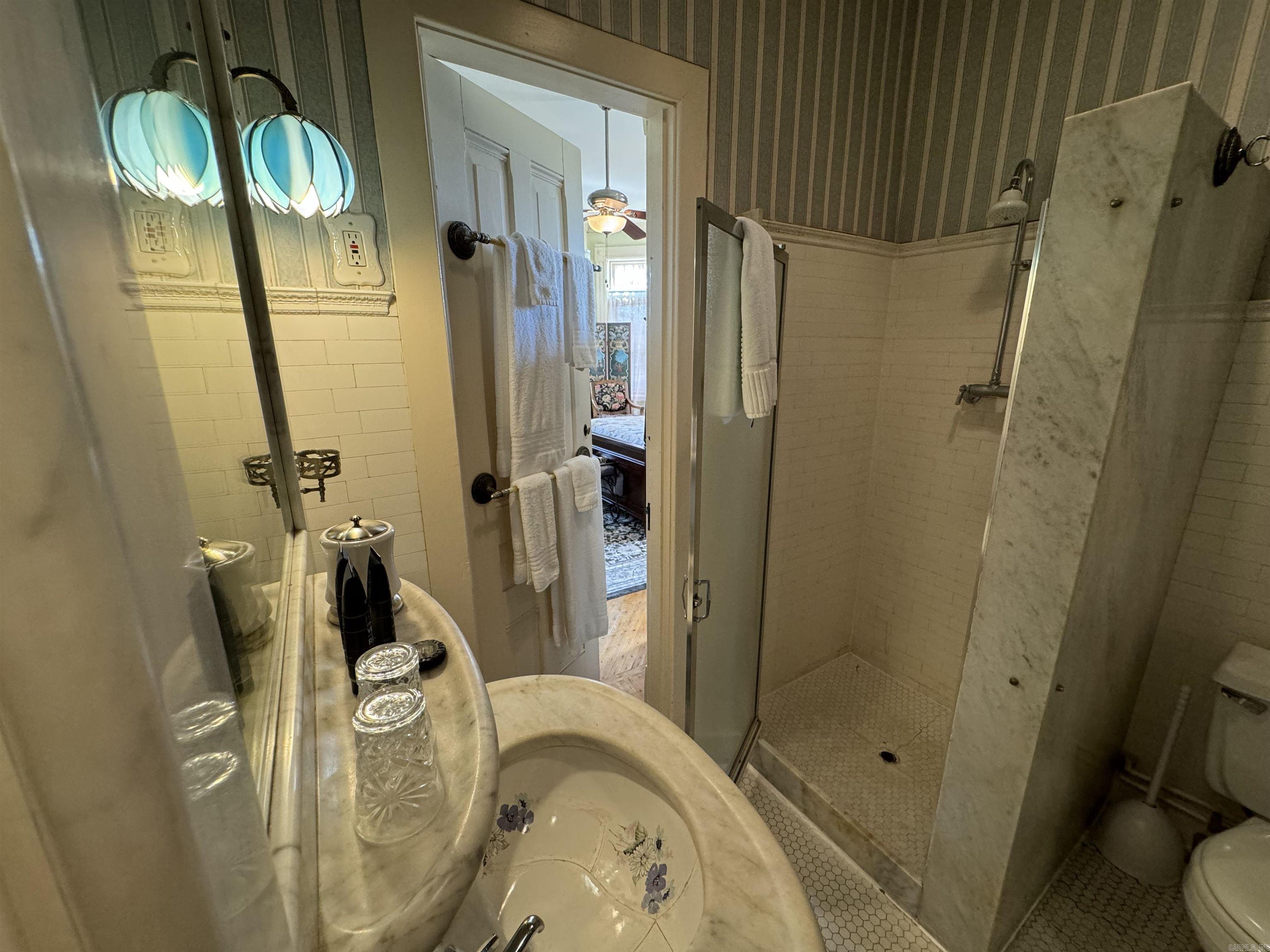 420 Quapaw  Hot Springs, AR