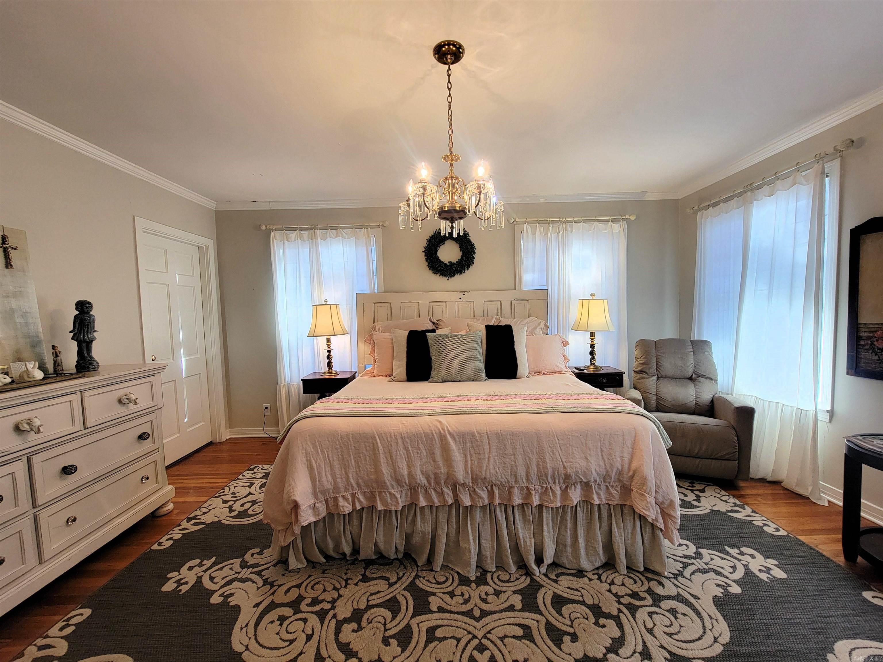 2524 Lakeshore  Lake Village, AR