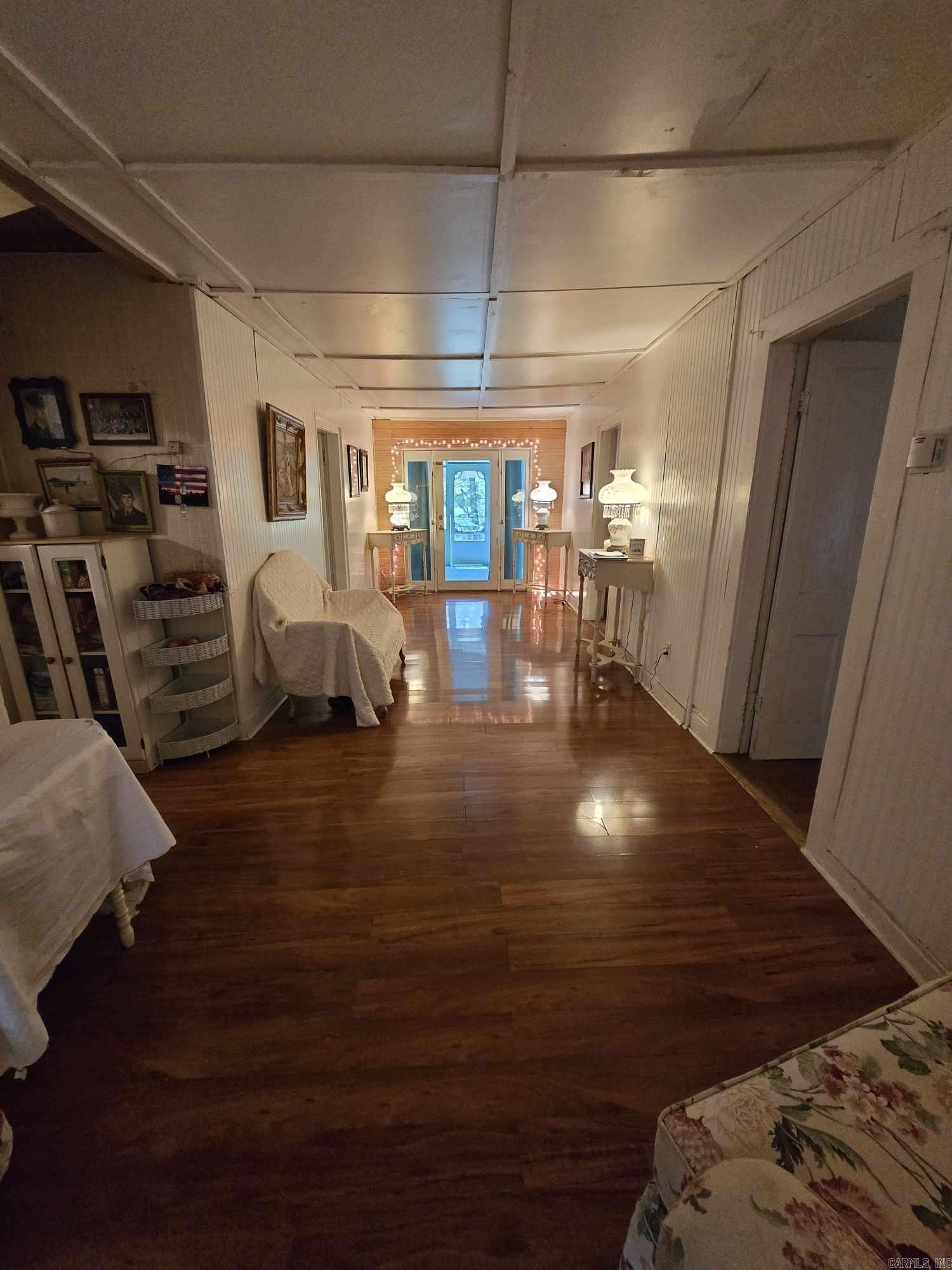 328 Sleepy Hollow — photo 4