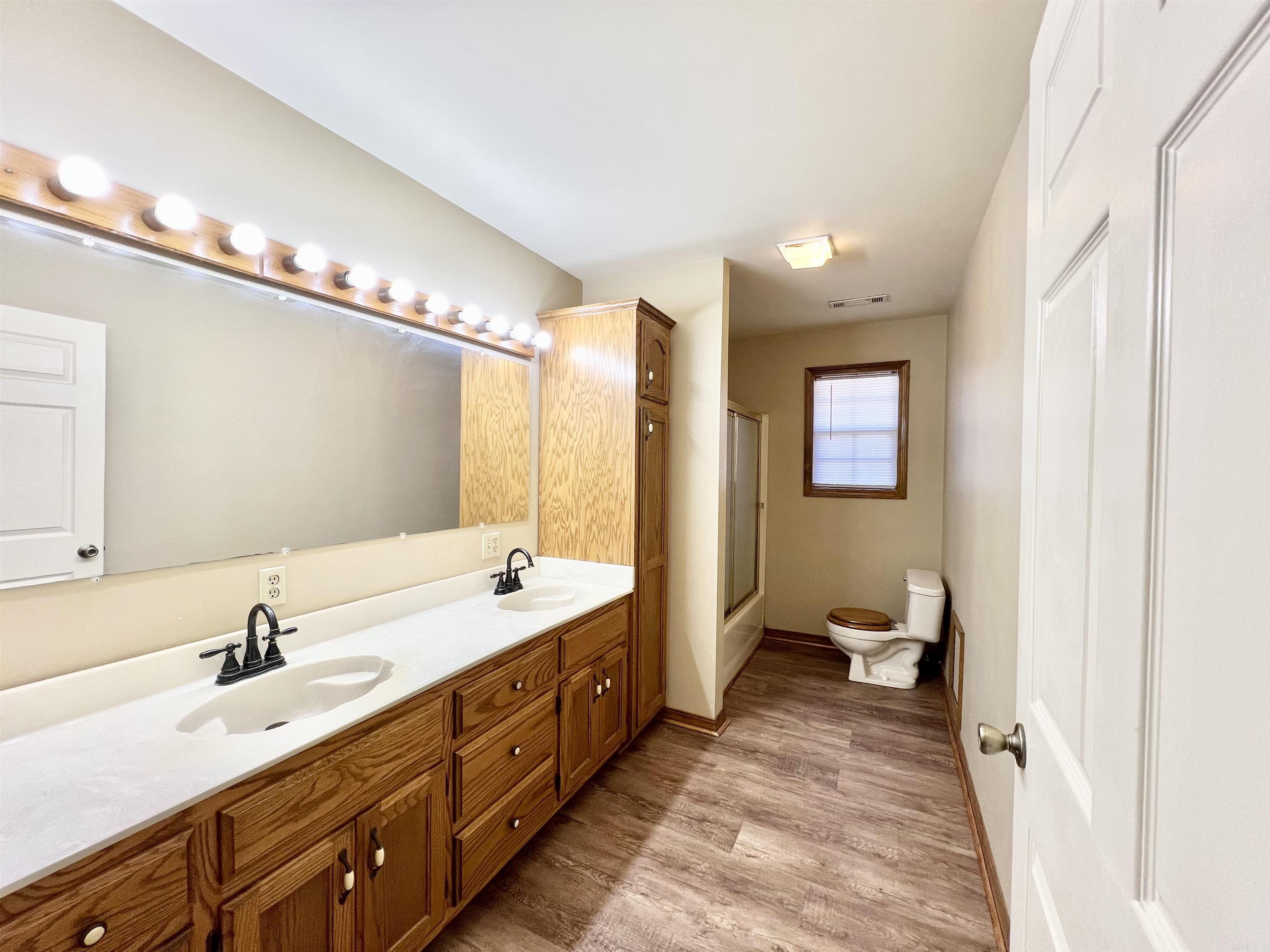 410 Davis Creek Rd. Marshall, AR 72650