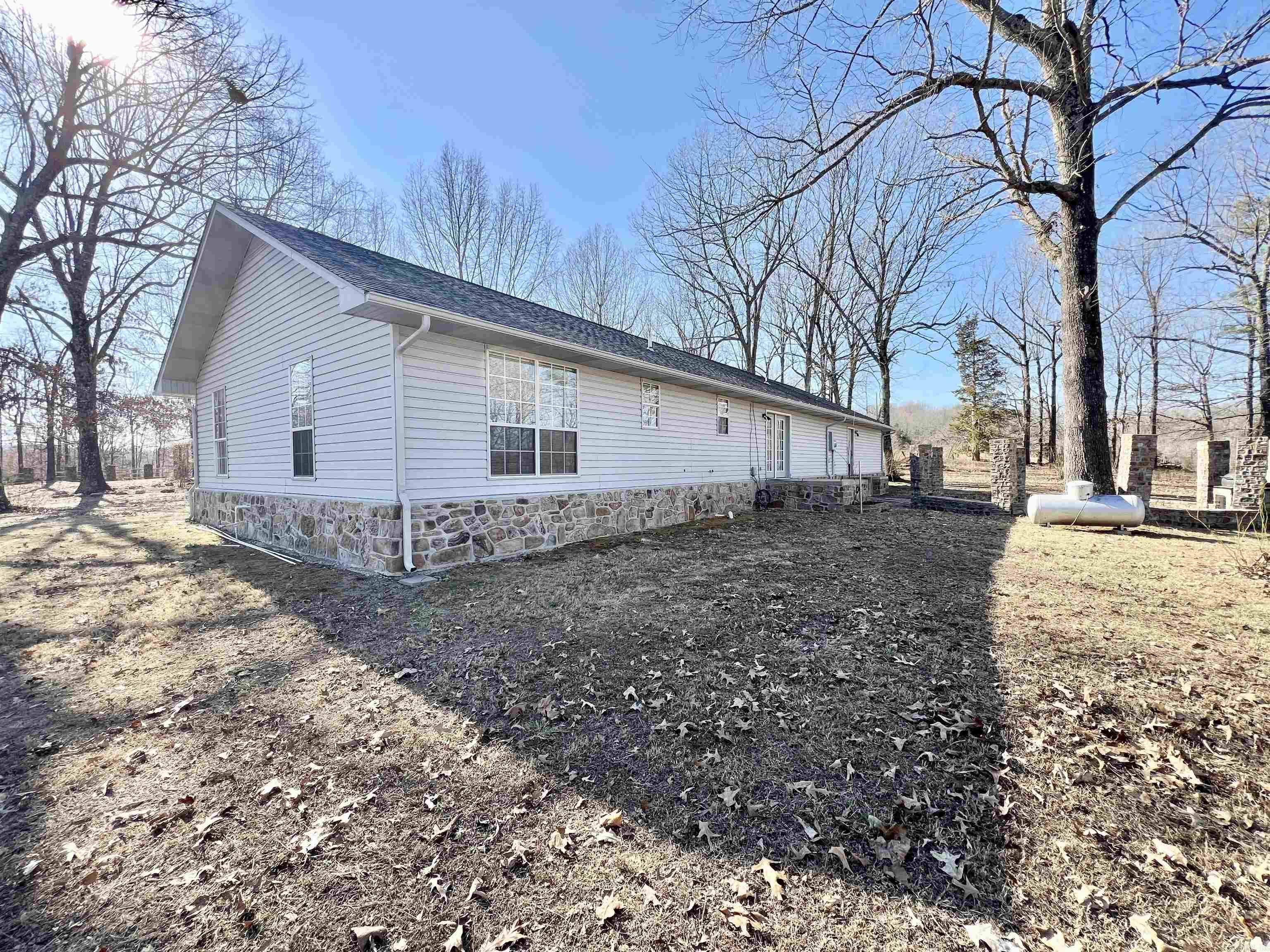 410 Davis Creek Rd. Marshall, AR 72650