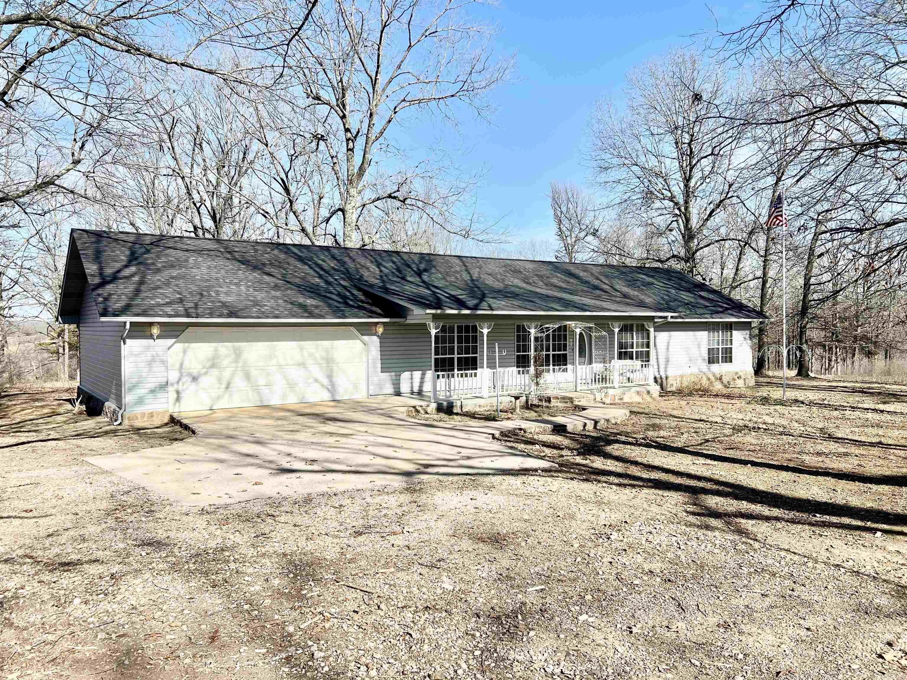410 Davis Creek Rd. Marshall, AR 72650
