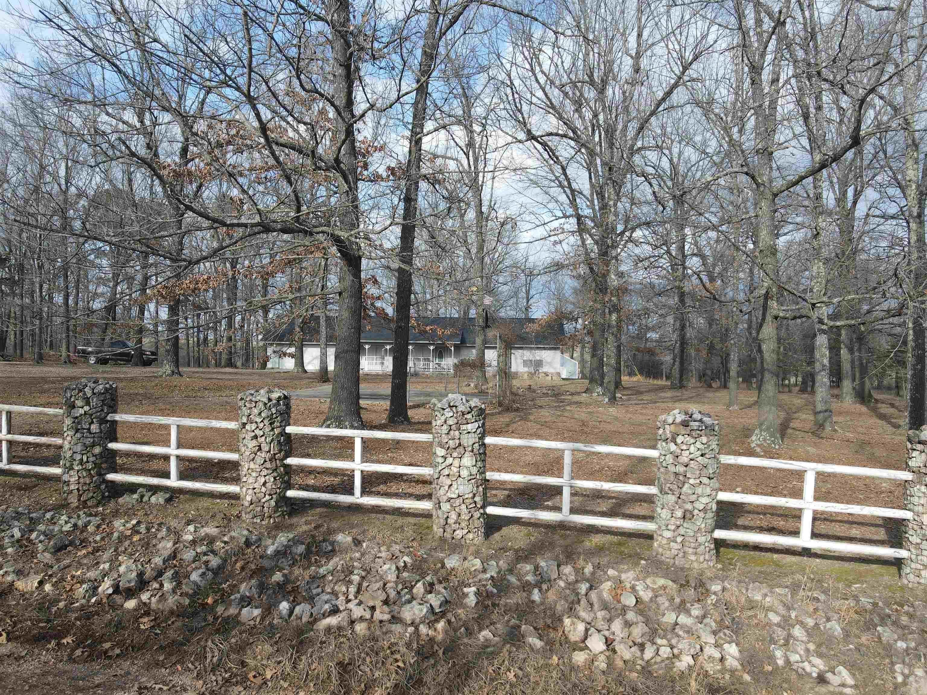 410 Davis Creek Rd. Marshall, AR 72650