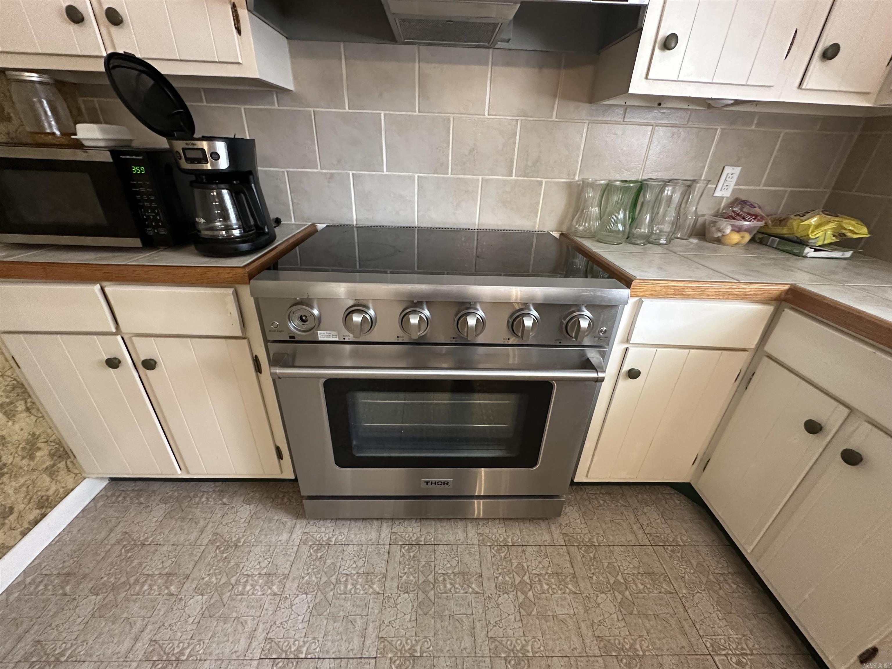 104 S Crestview  Dumas, AR