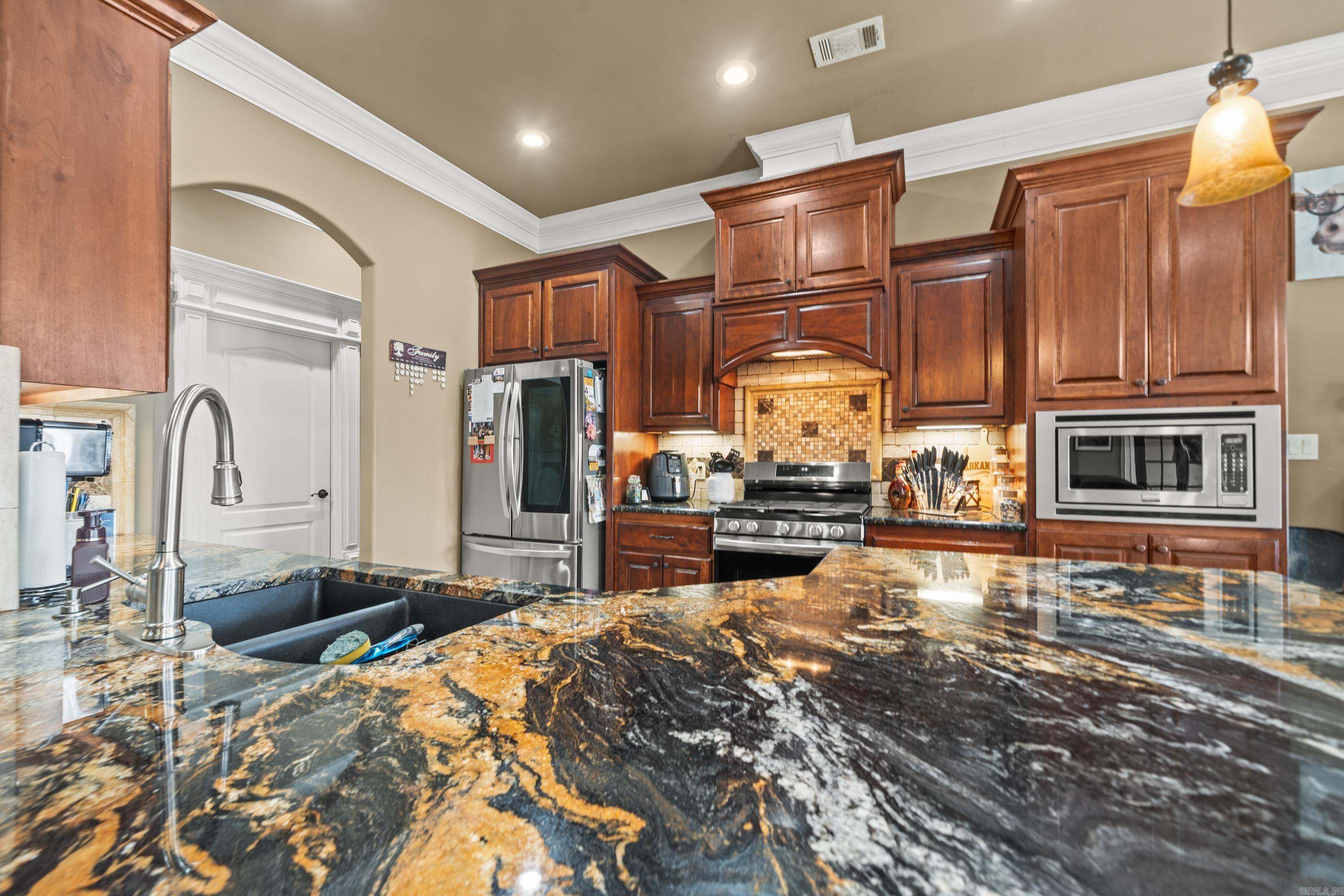 136 Green Mountain Court Hot Springs, AR 71913