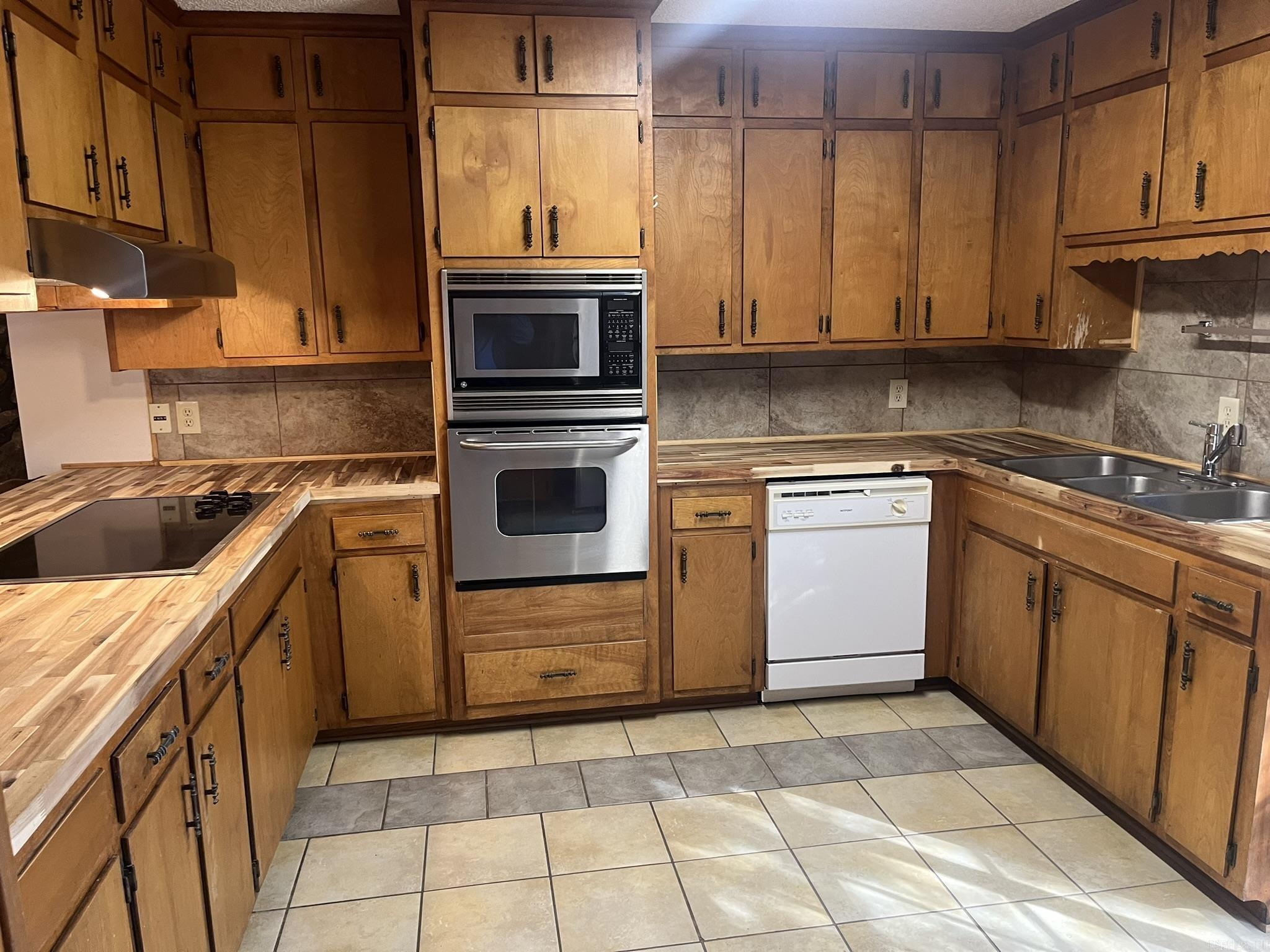 309 Ritchwood Pine Bluff, AR 71603-0000