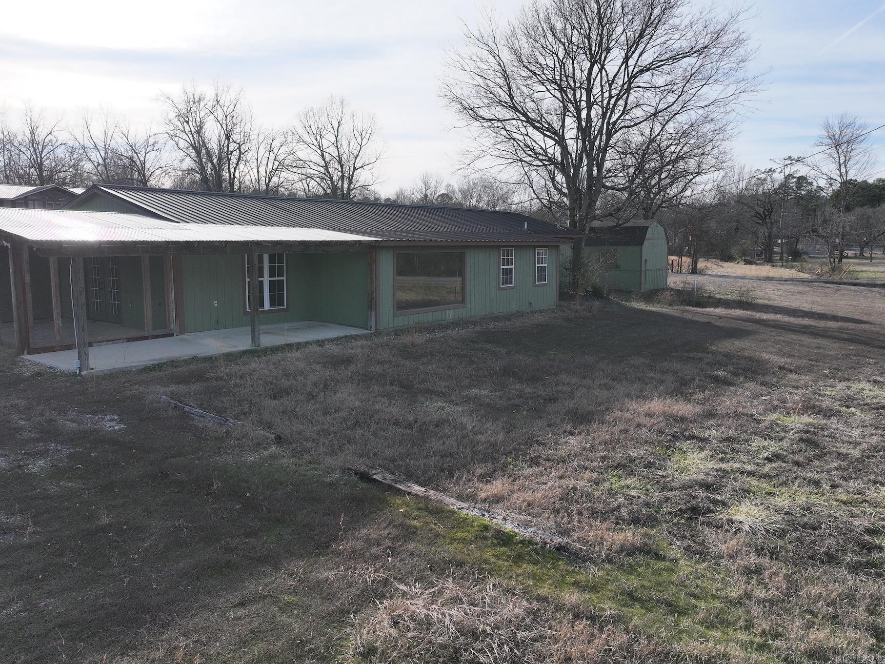 2383 E Highway 270  Mount Ida, AR