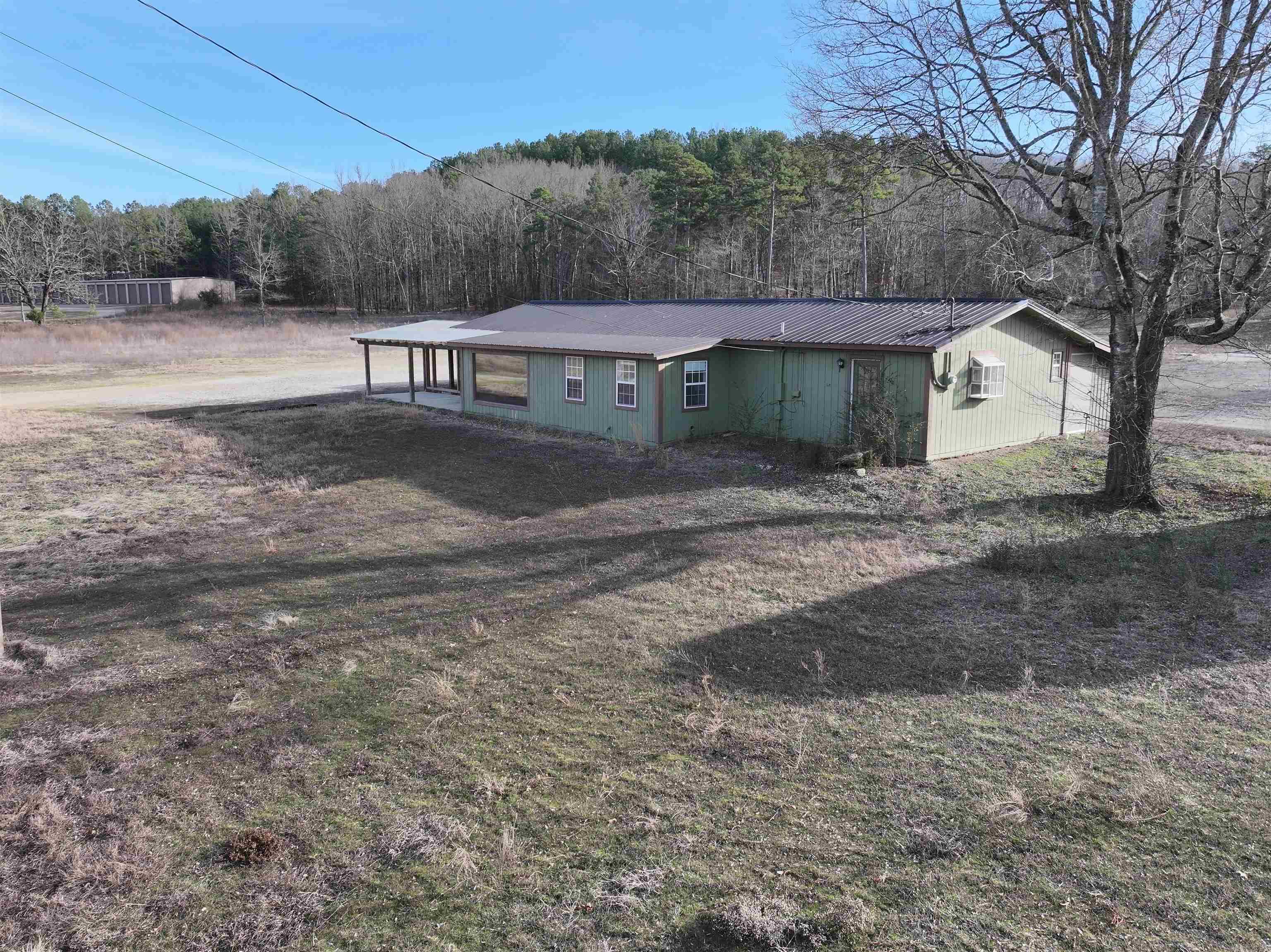 2383 E Highway 270  Mount Ida, AR