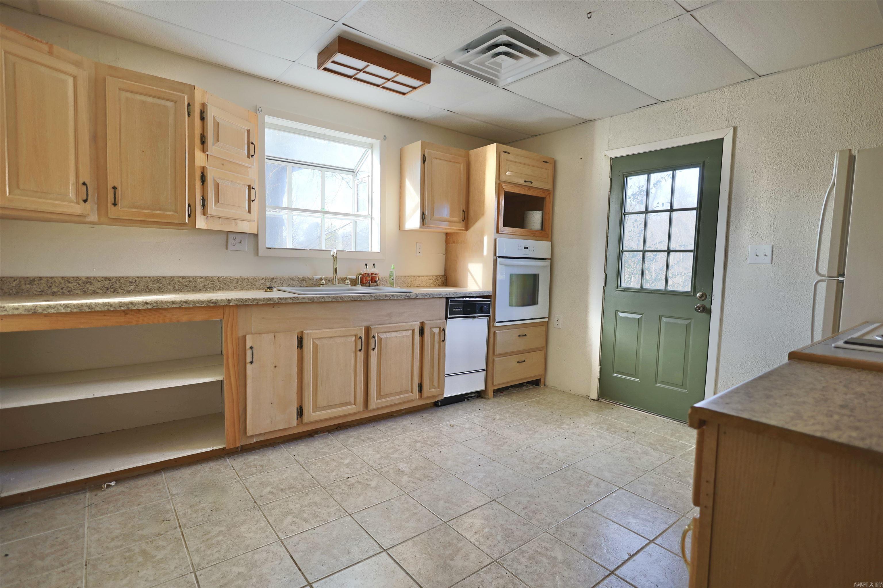 2383 E Highway 270  Mount Ida, AR