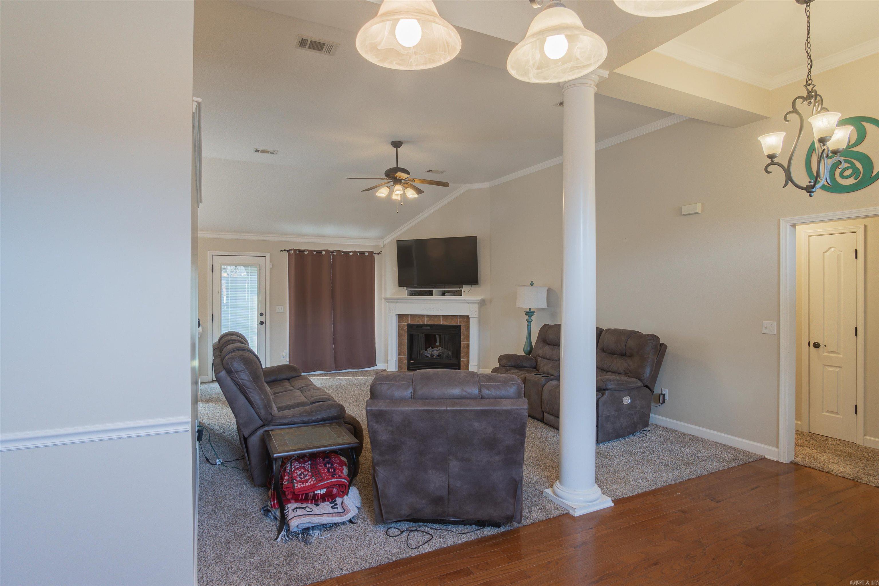26 Lakeland Drive — photo 5