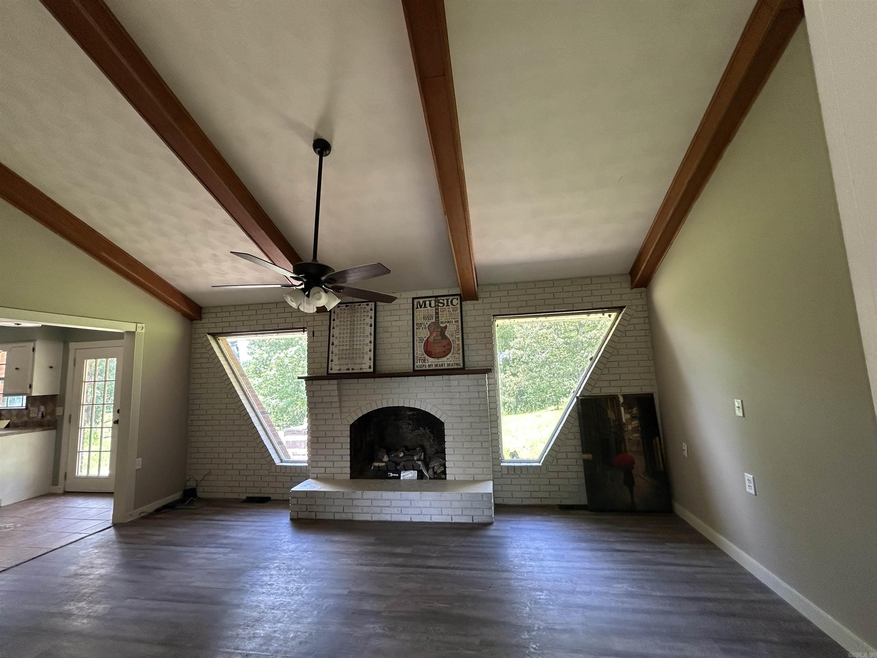 177 County Road 494 Piggott, AR 72454