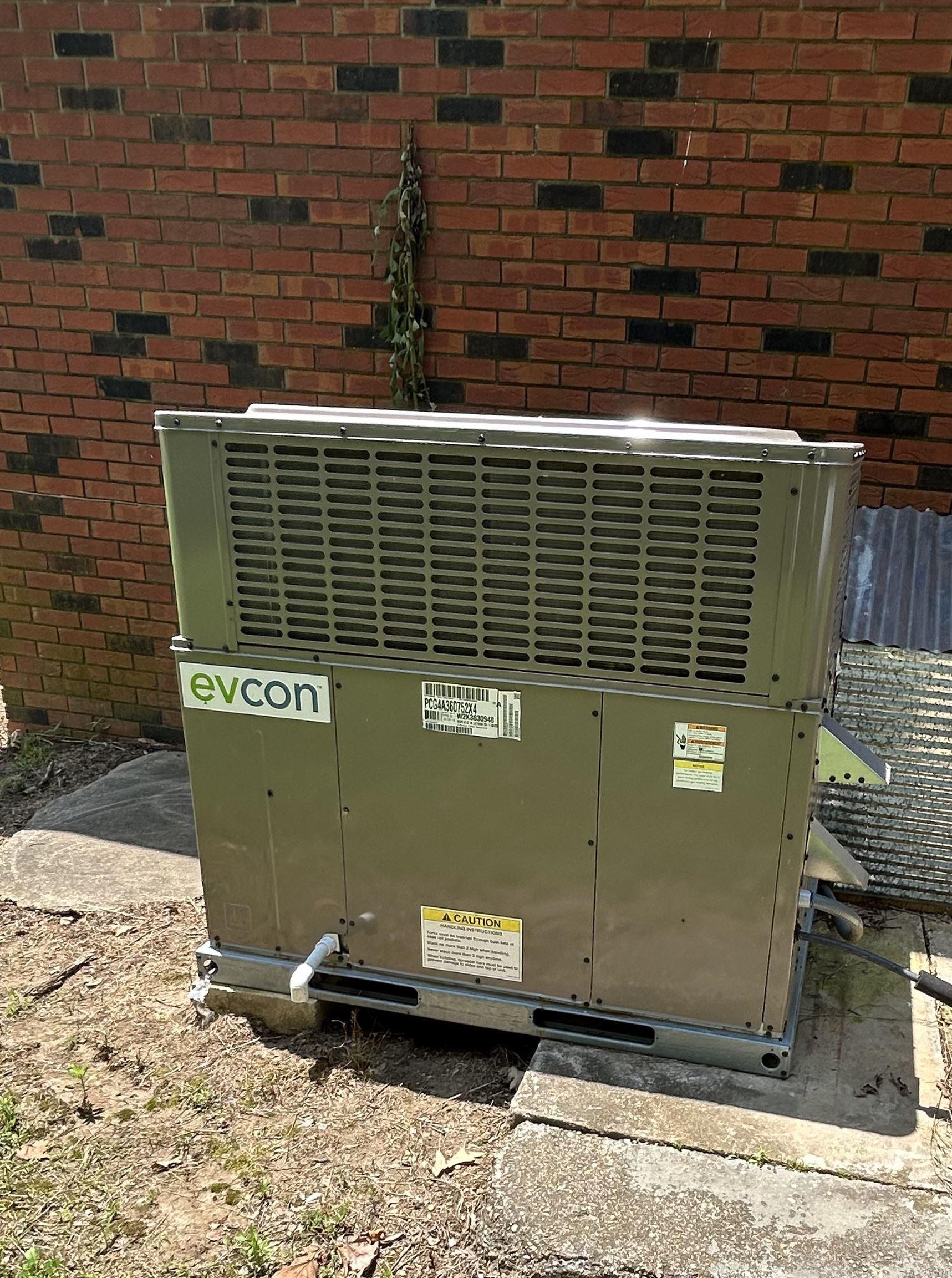 177 County Road 494 Piggott, AR 72454