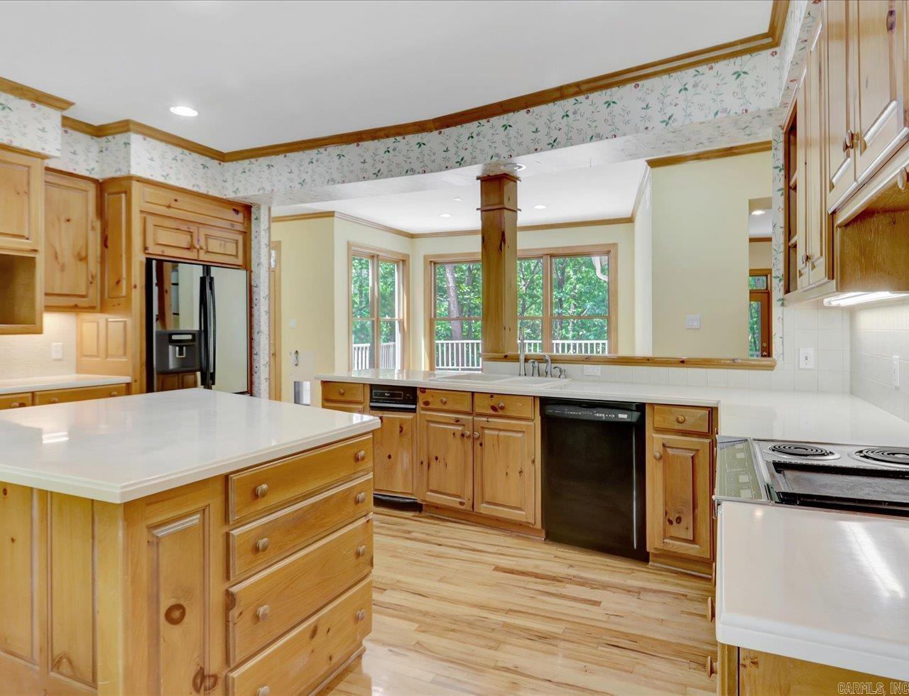 126 Lakeside Lane Hot Springs, AR 71901