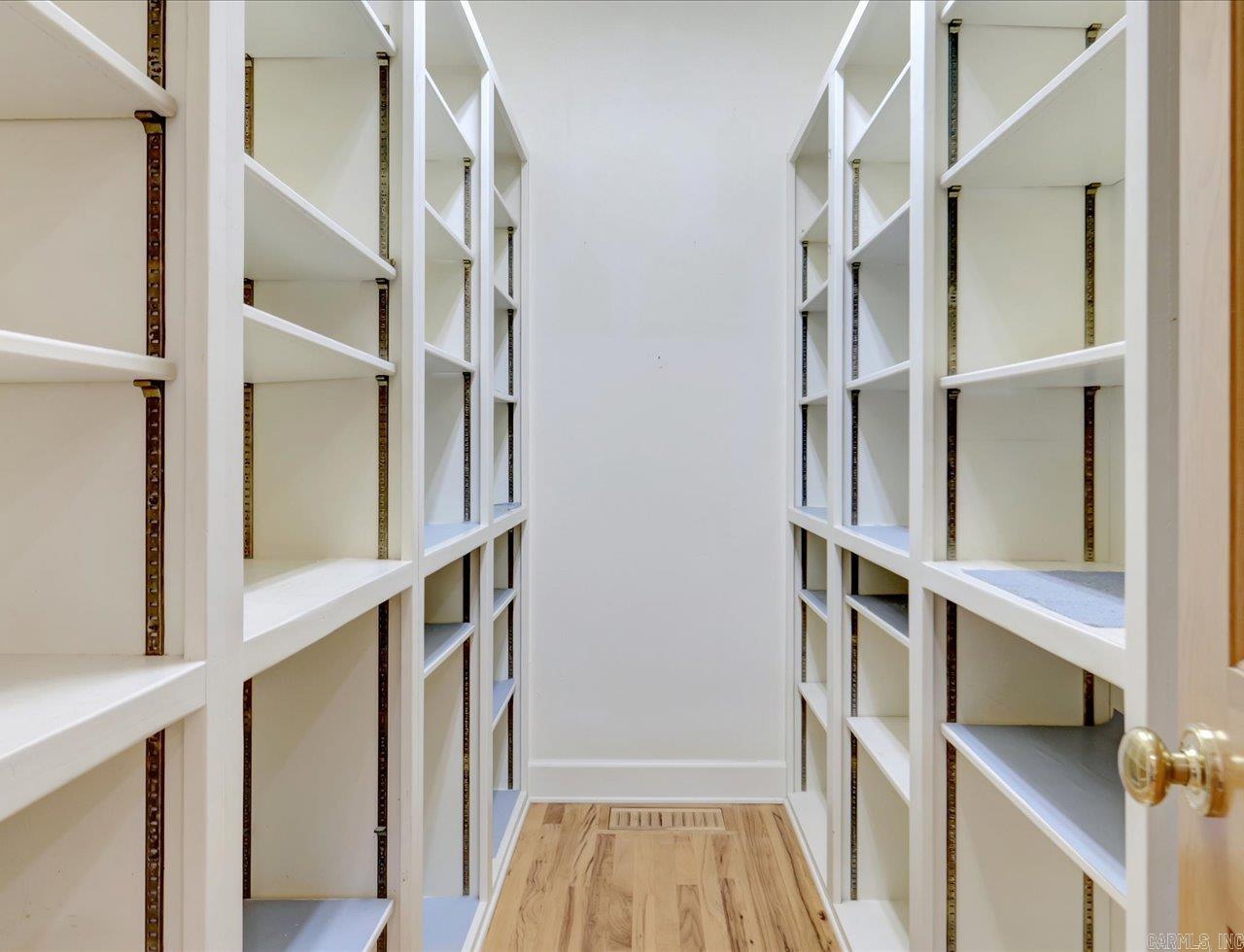 126 Lakeside Lane Hot Springs, AR 71901