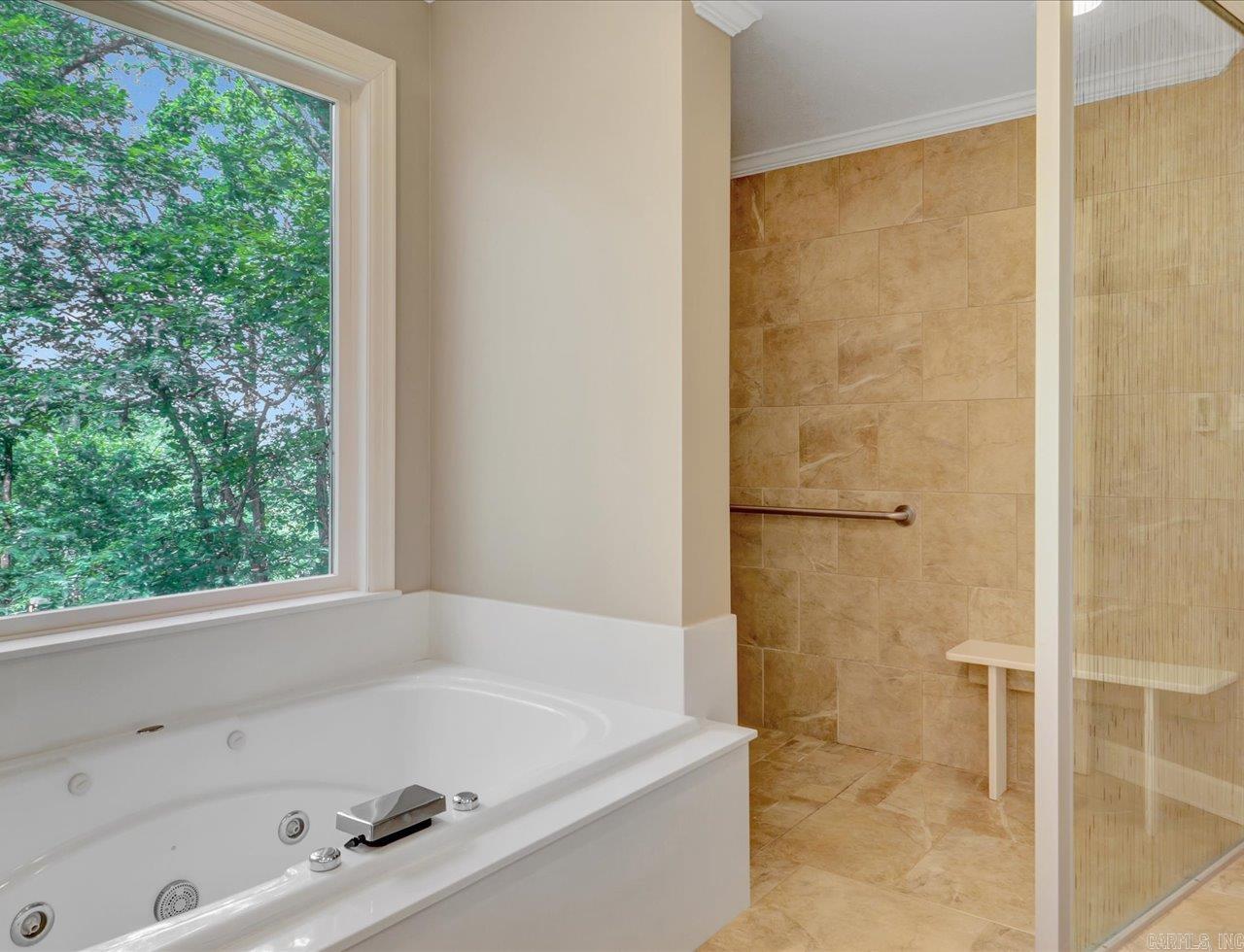 126 Lakeside Lane Hot Springs, AR 71901