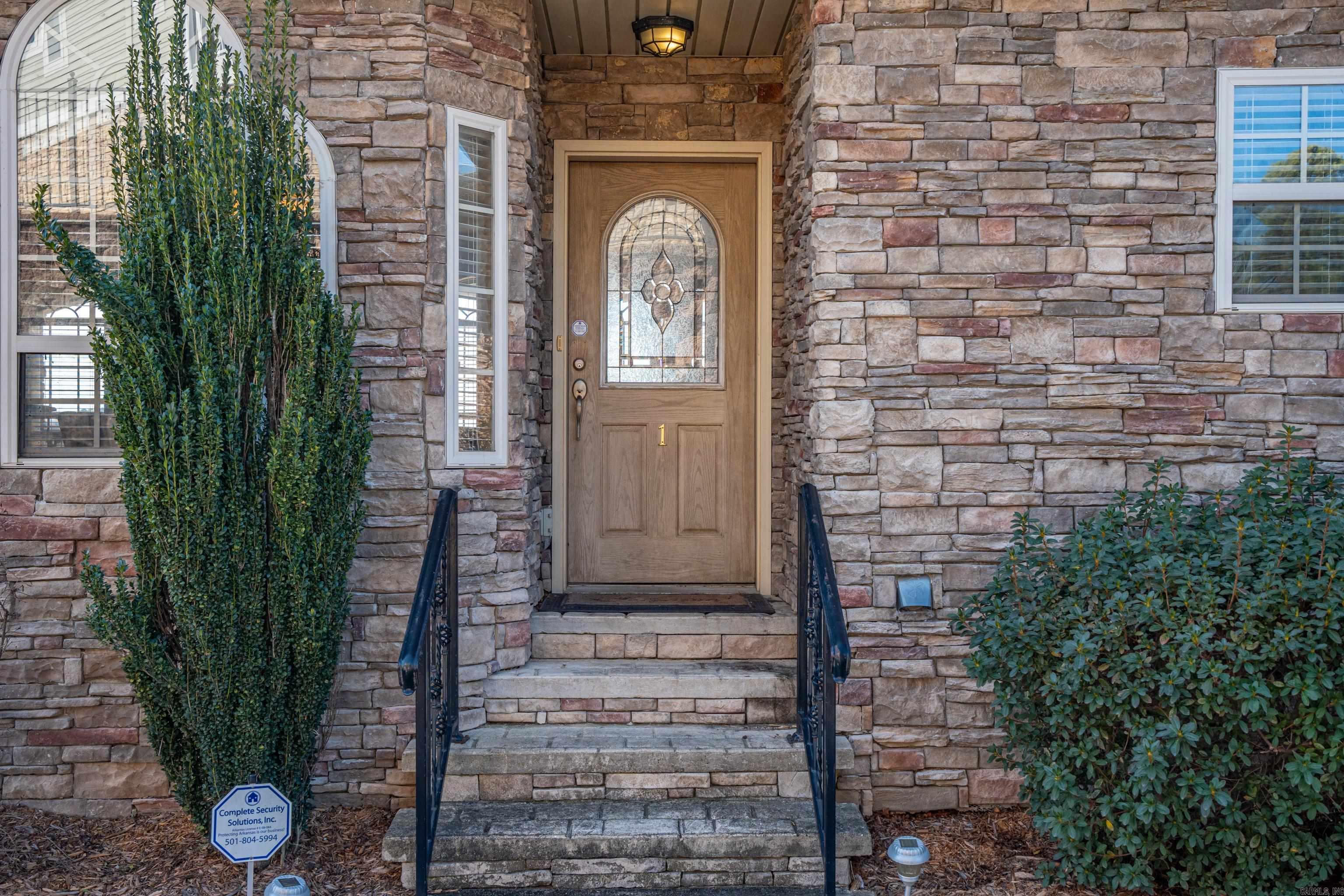 620 Grand Point Hot Springs, AR 71913