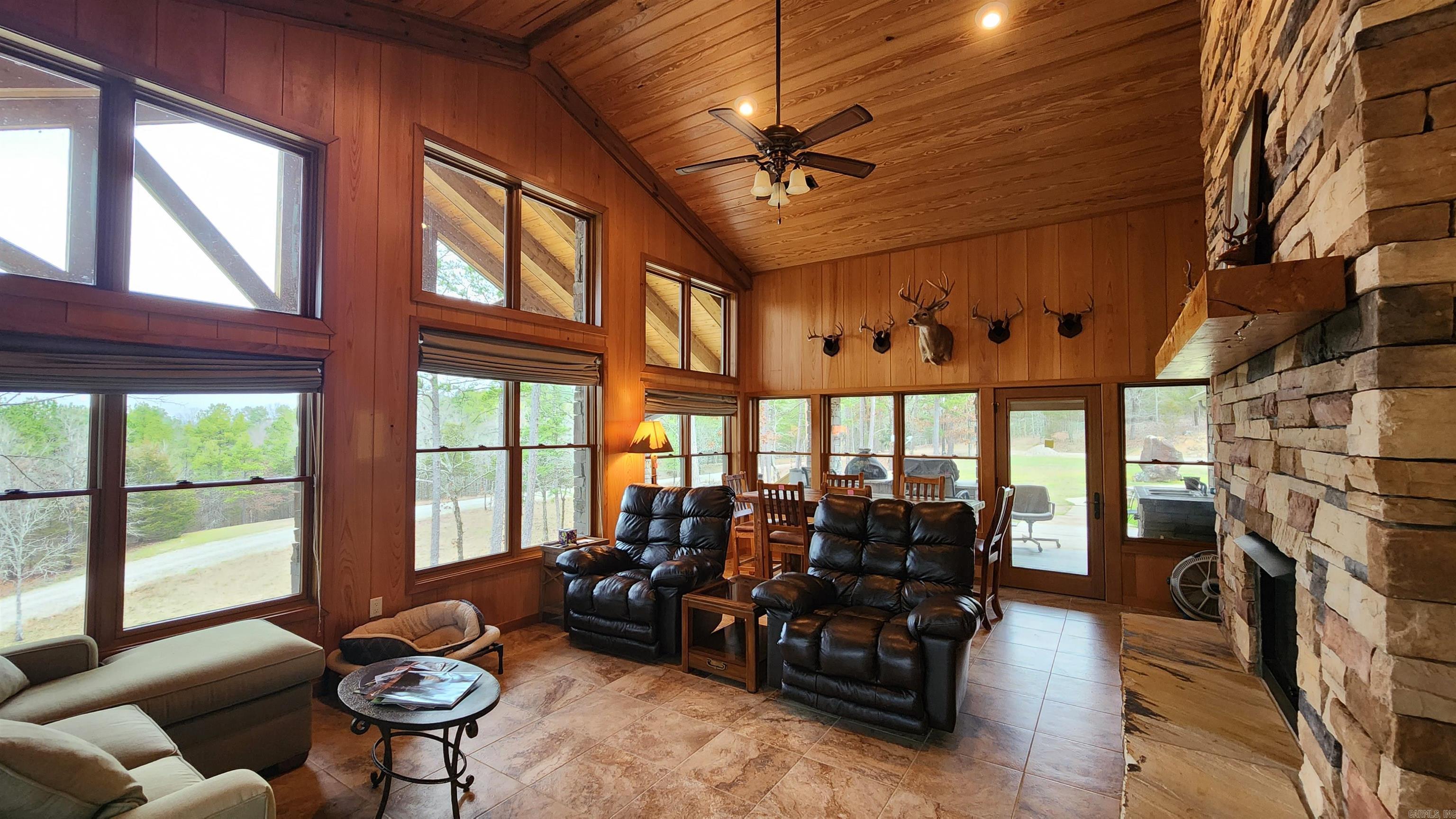 110 Lizard Lane Story, AR 71970