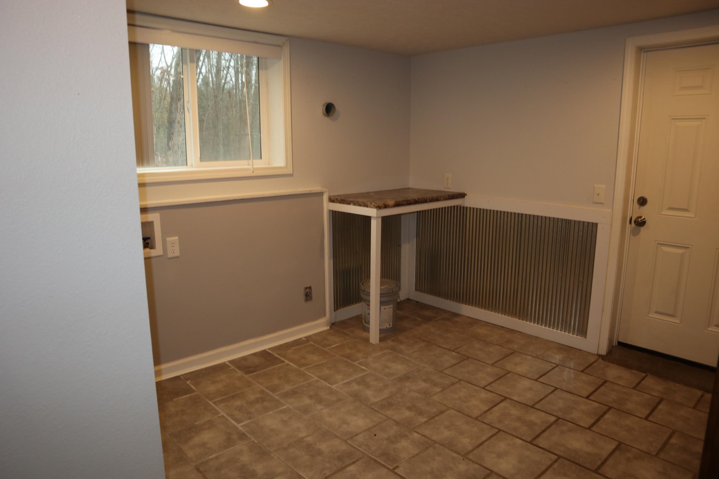 361 N Cedar St Salem, AR 72576