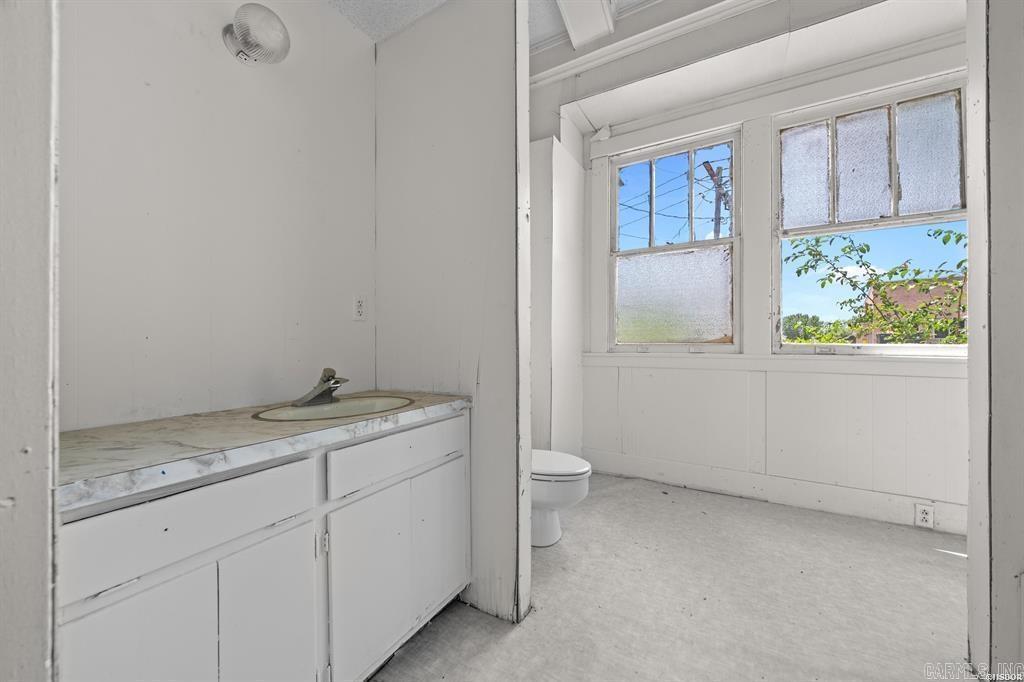 1348 Central  Hot Springs, AR