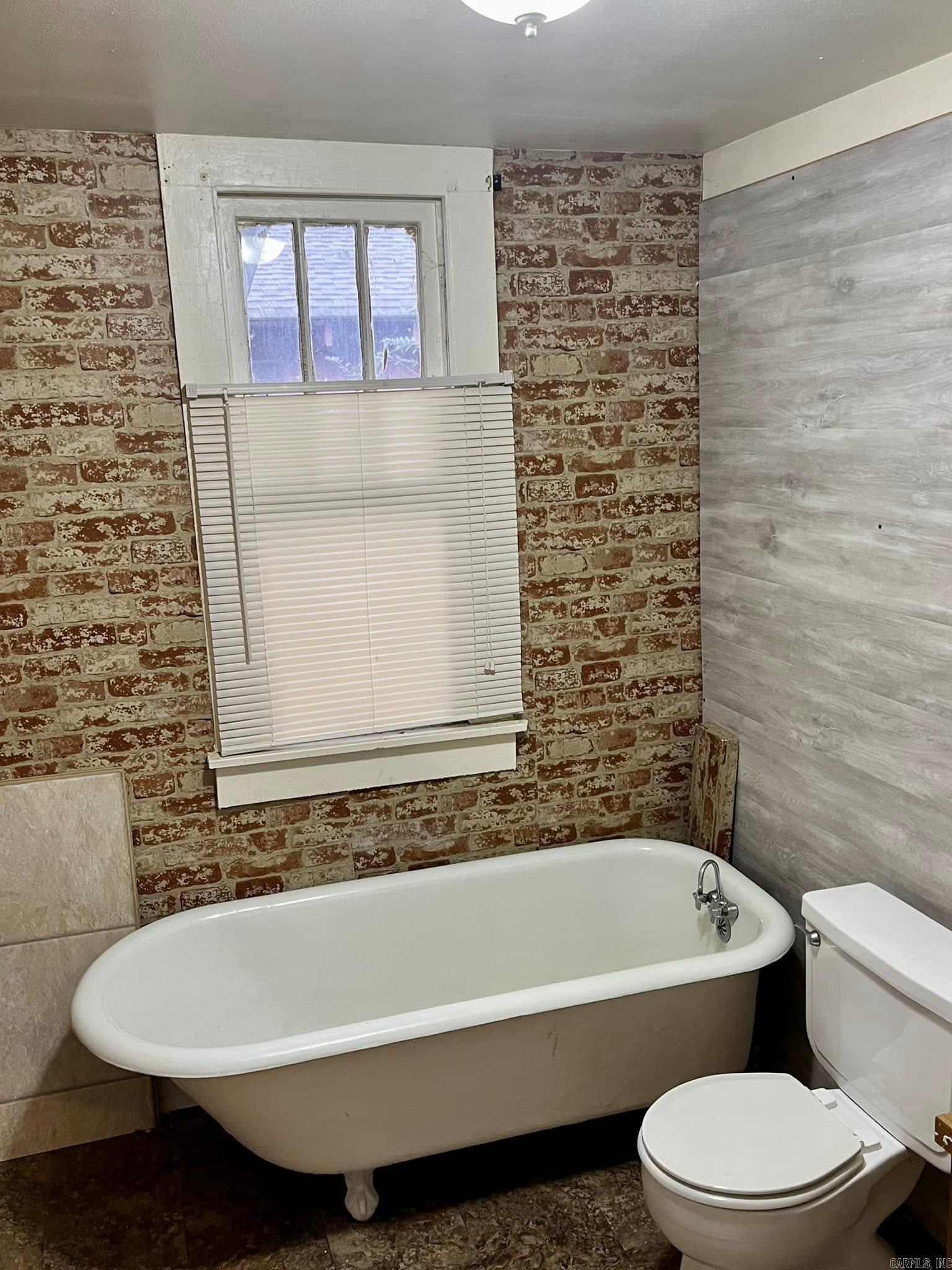 4101 W 21st  Little Rock, AR