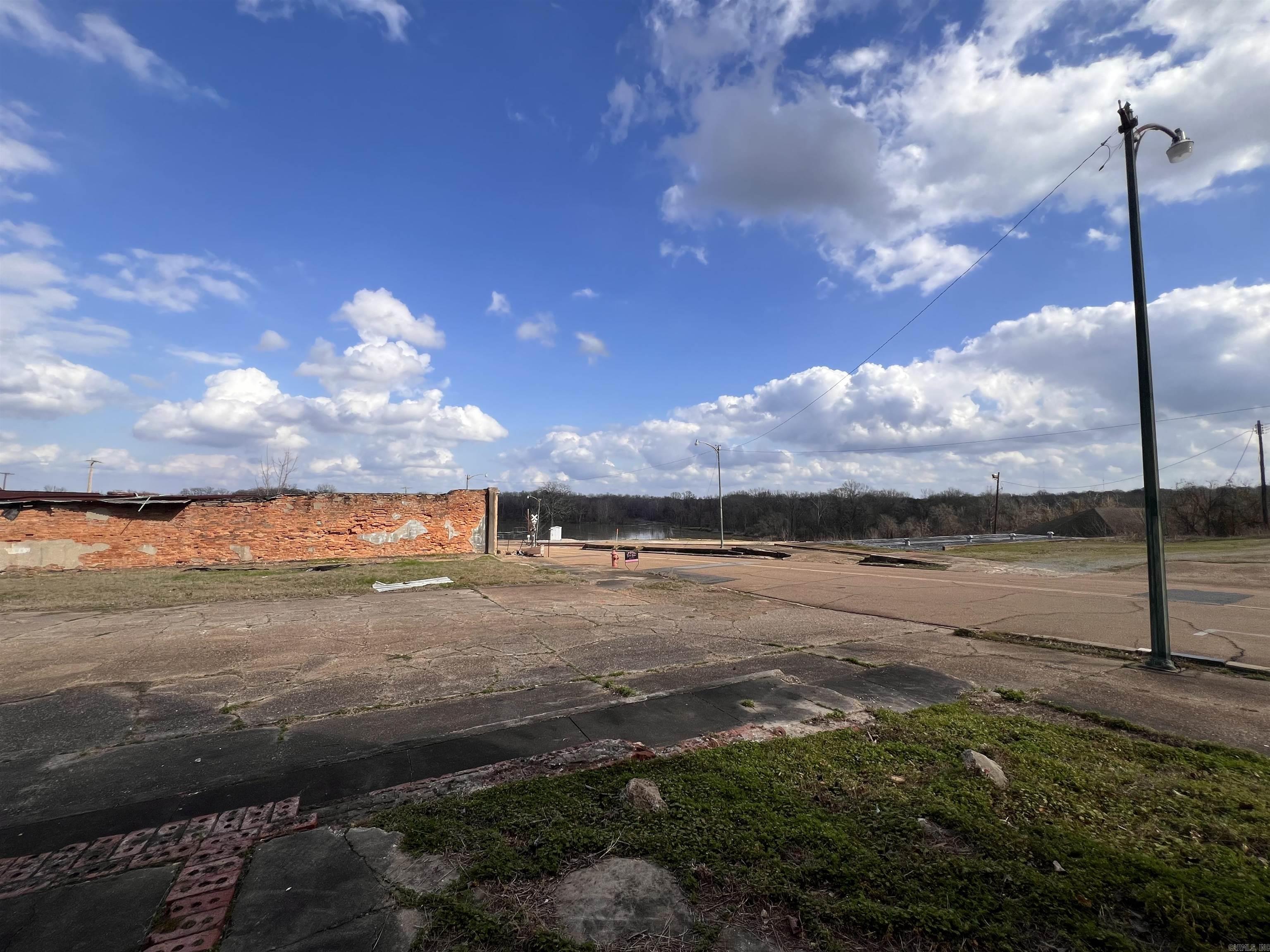 222 Washington  Camden, AR