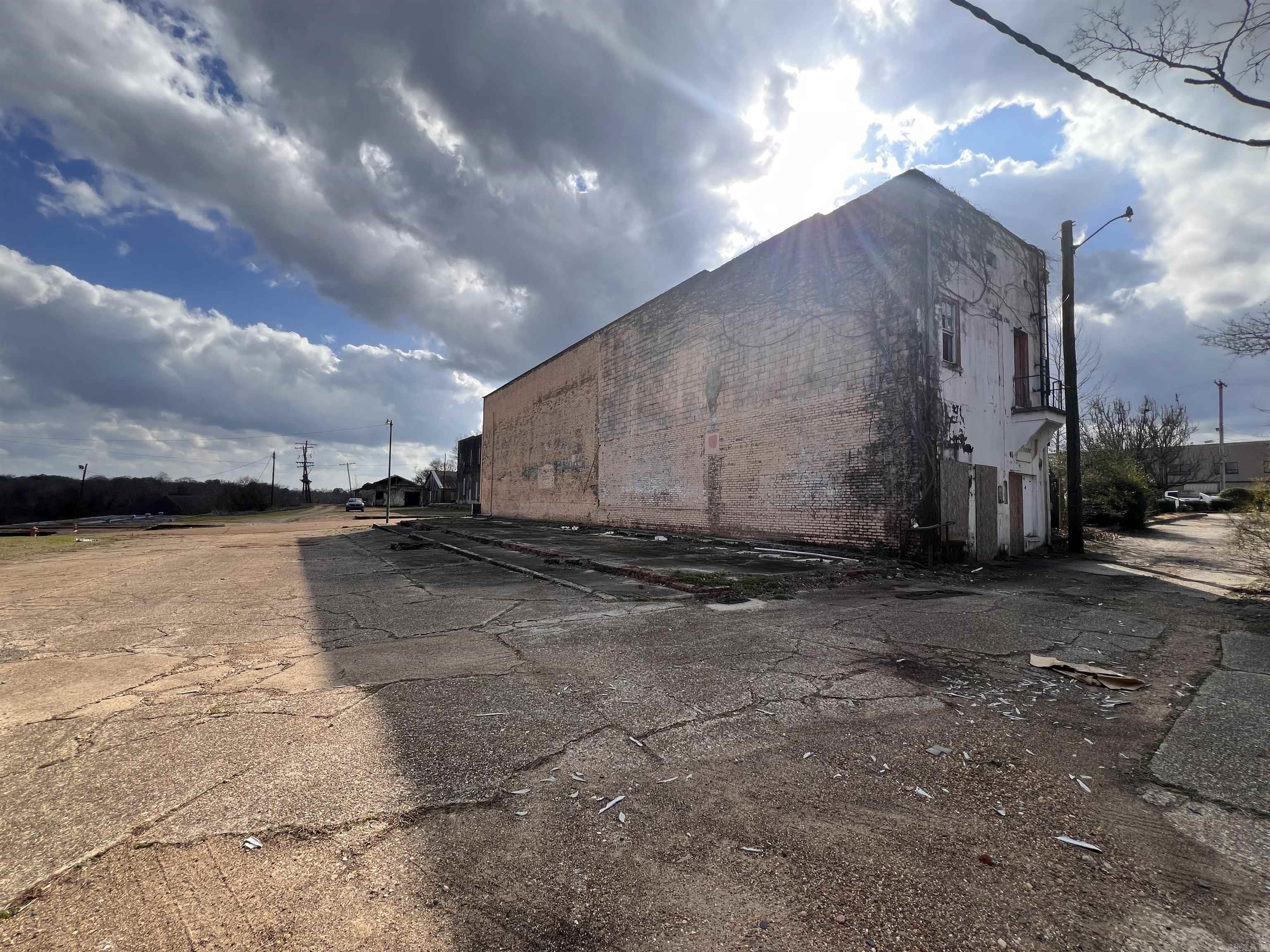 222 Washington  Camden, AR