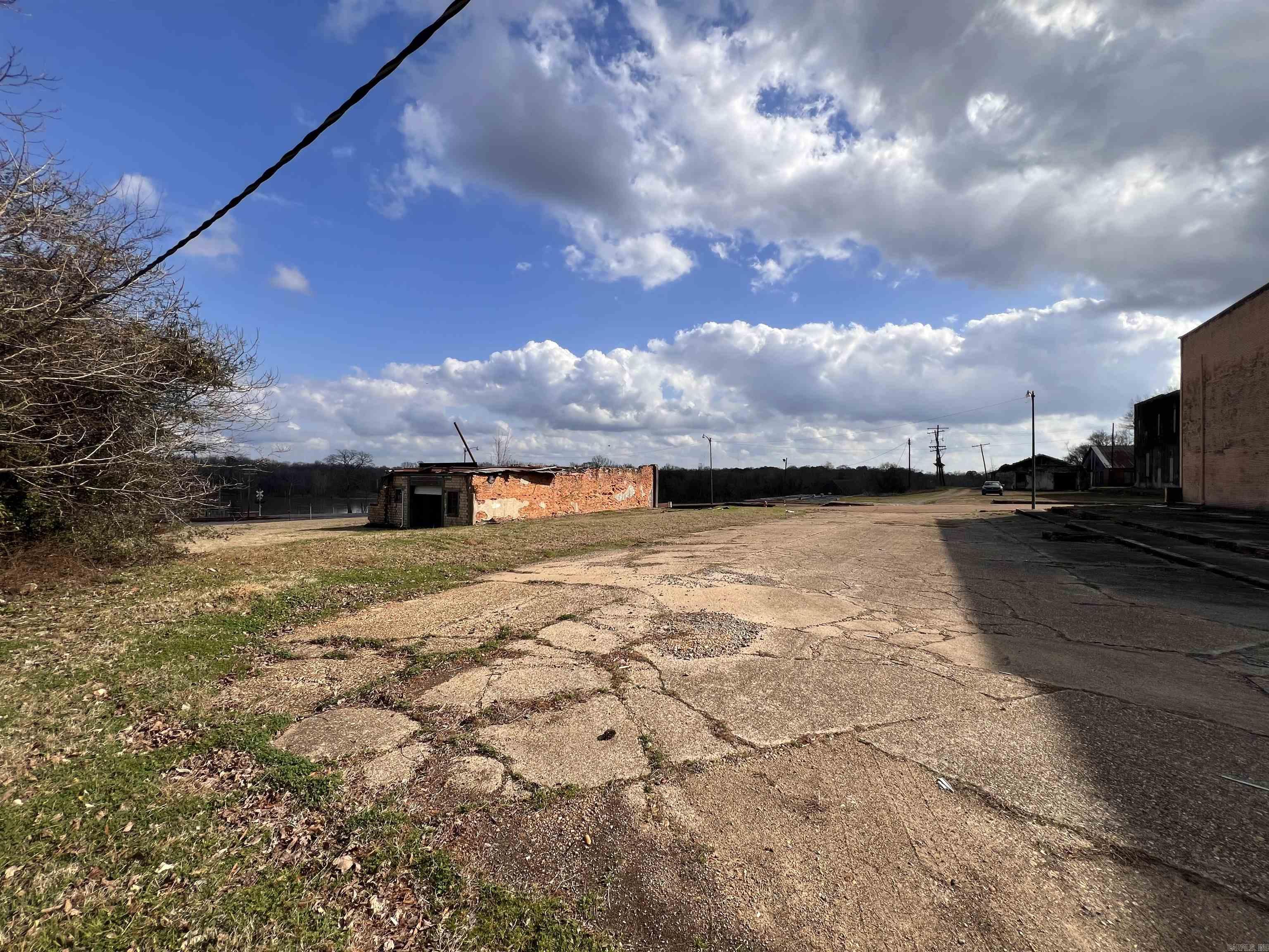 222 Washington  Camden, AR