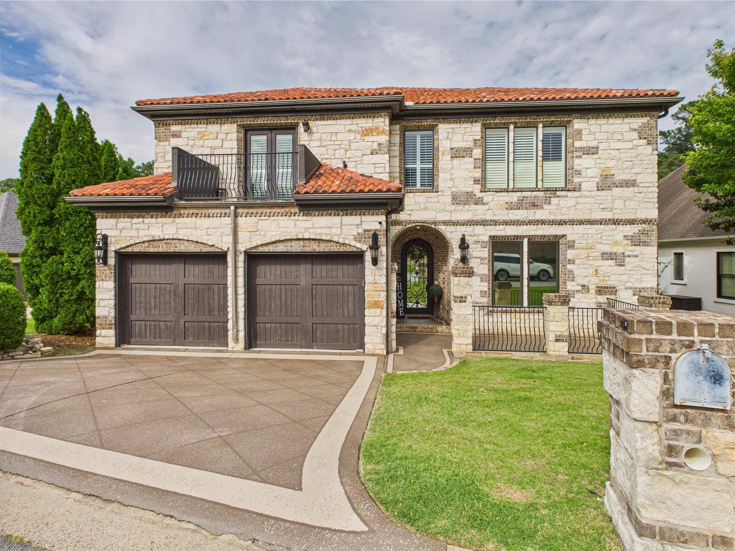 11 La Scala Court Little Rock, AR 72212