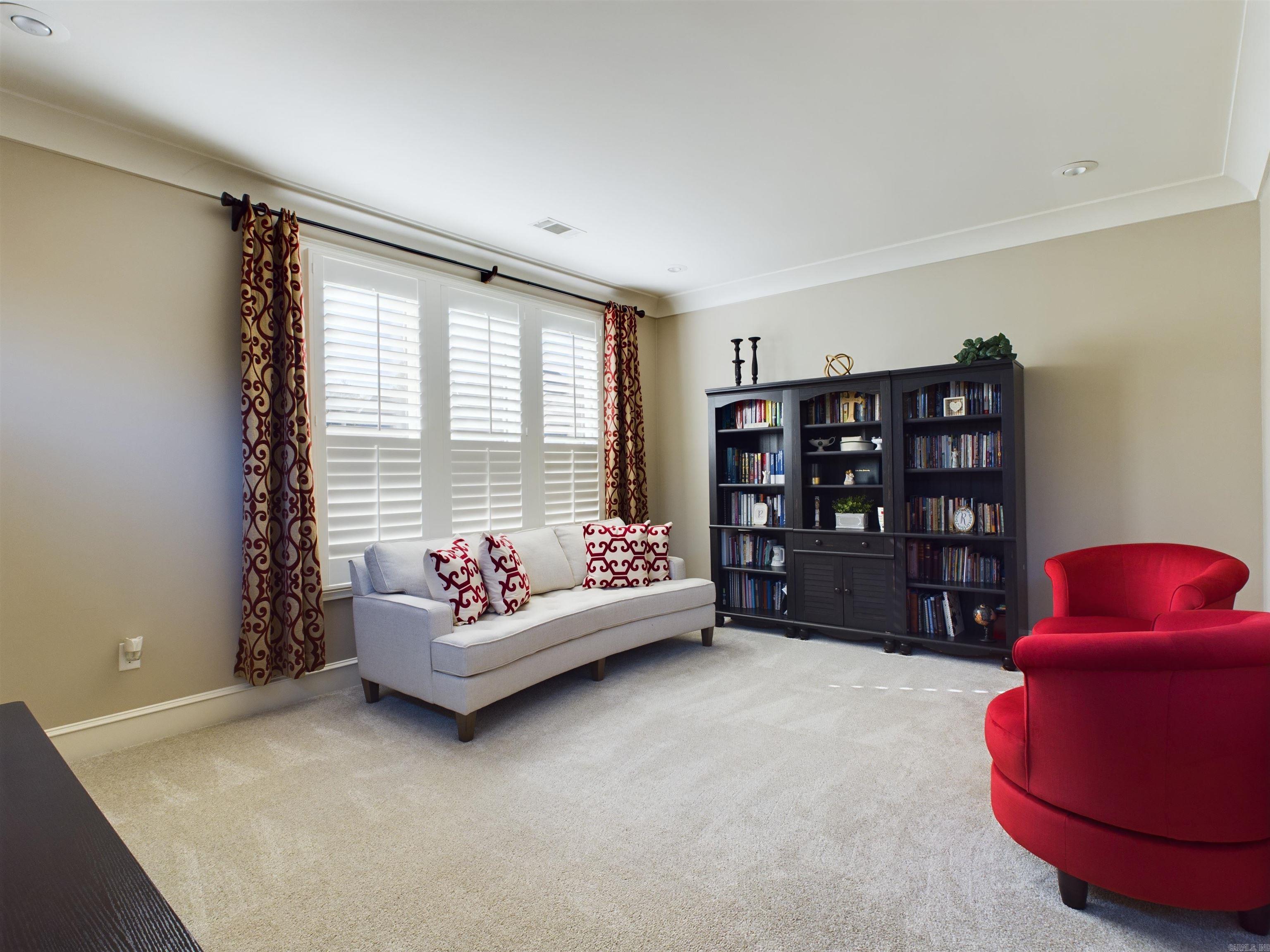 11 La Scala  Little Rock, AR