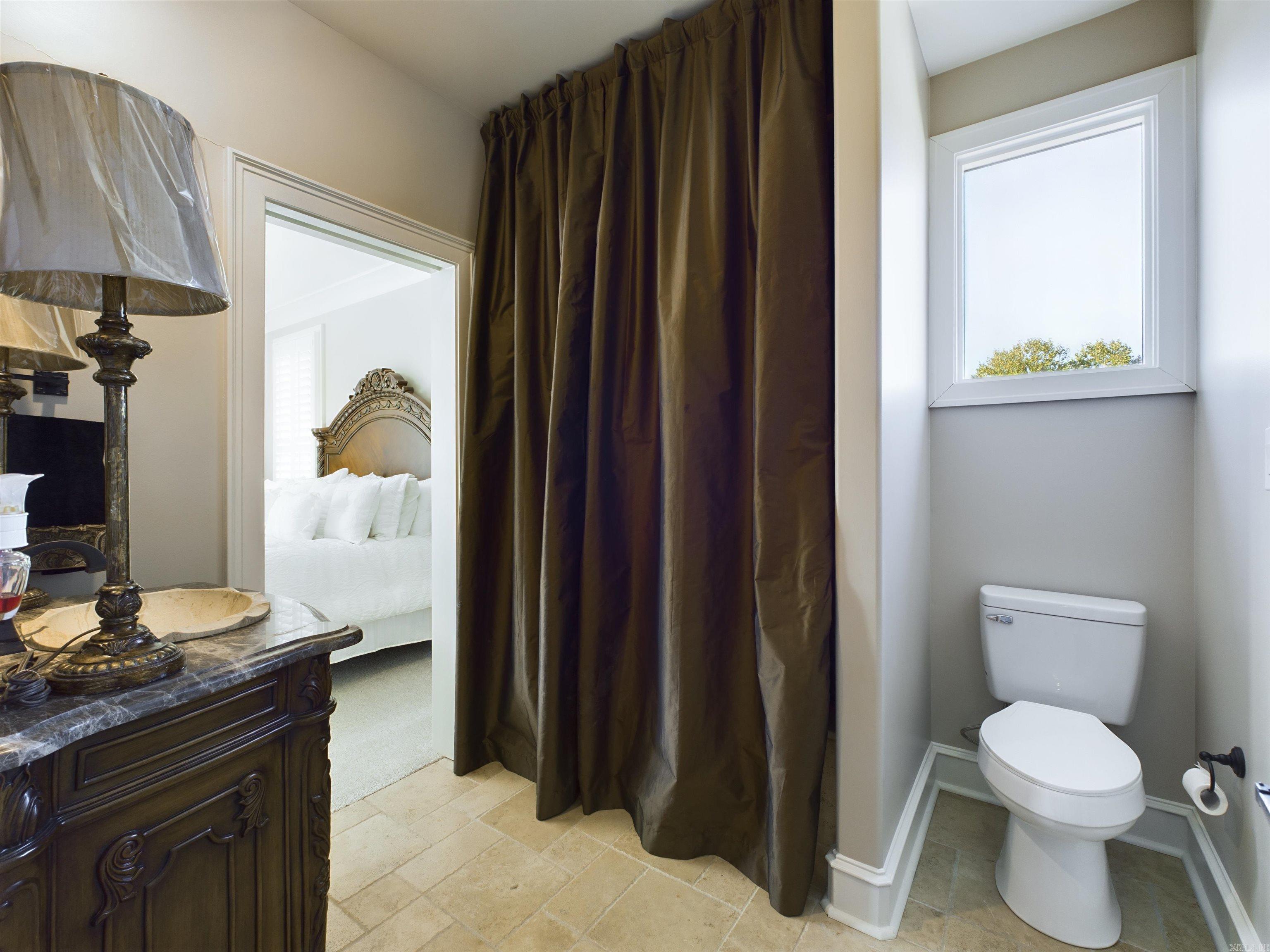 11 La Scala Court Little Rock, AR 72212