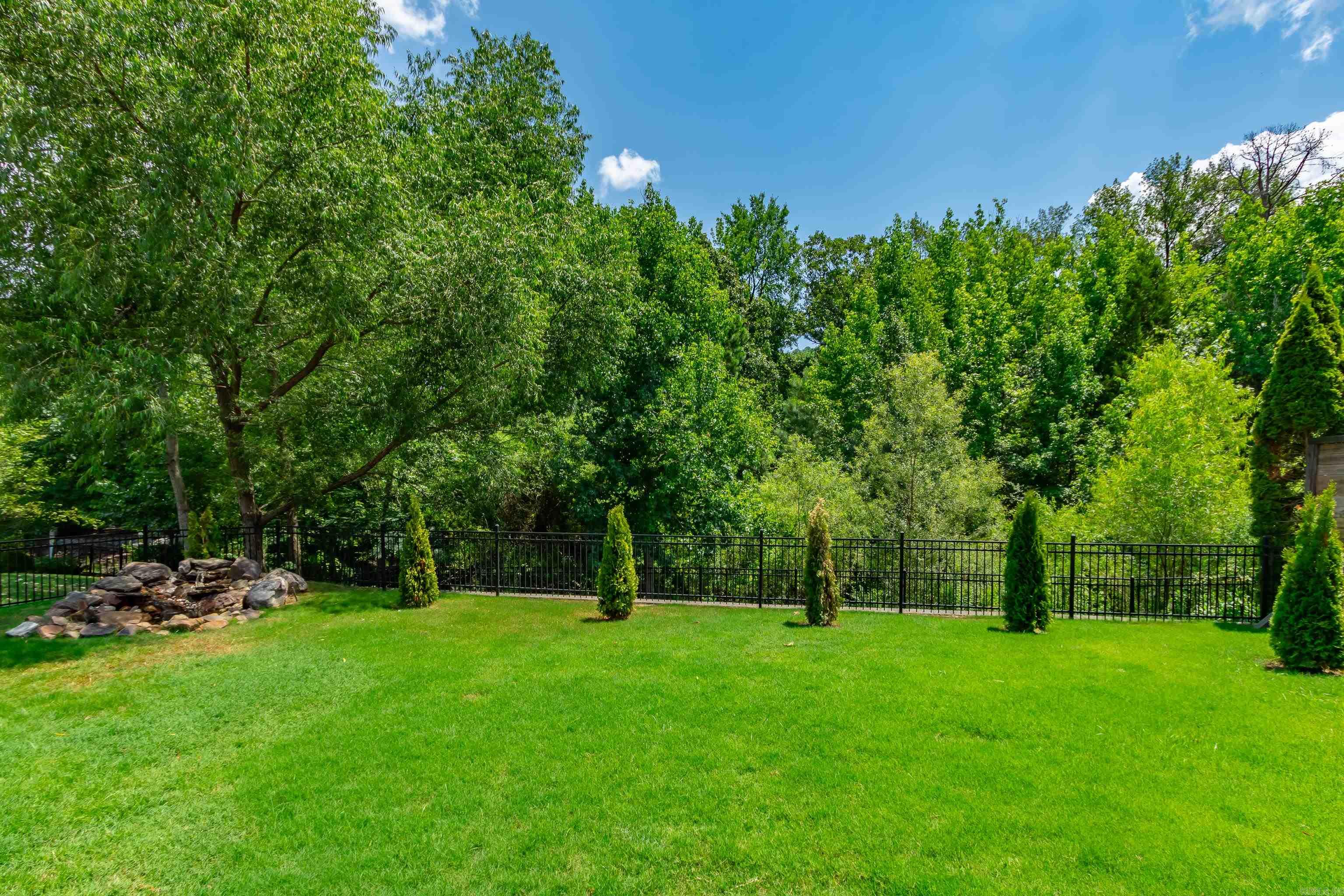 11 La Scala Court Little Rock, AR 72212