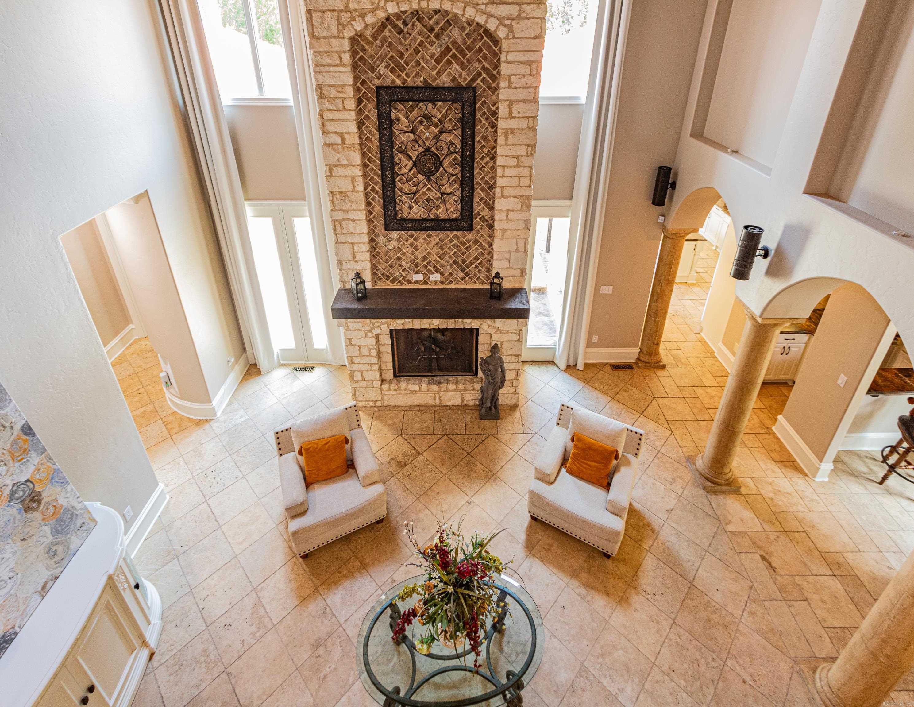 11 La Scala  Little Rock, AR