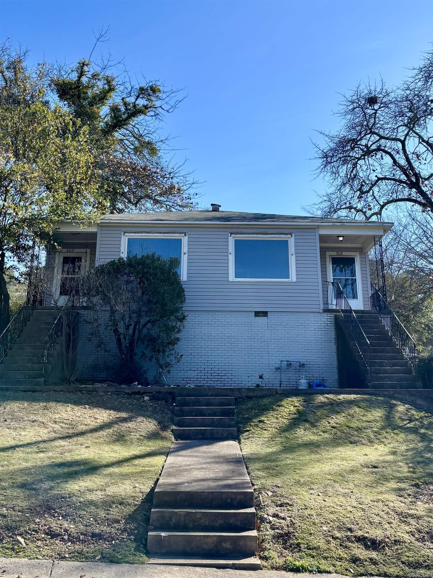 2215 Blackwood Road