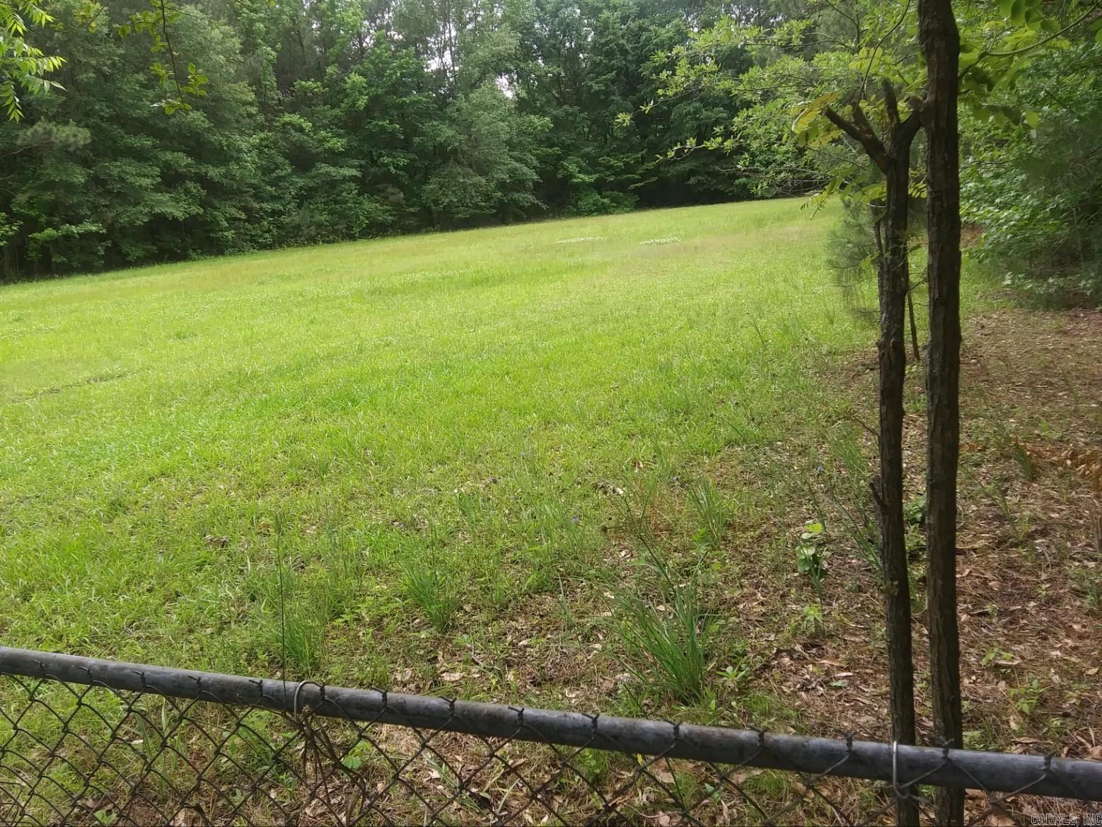  E Hensley RD.  Hensley, AR