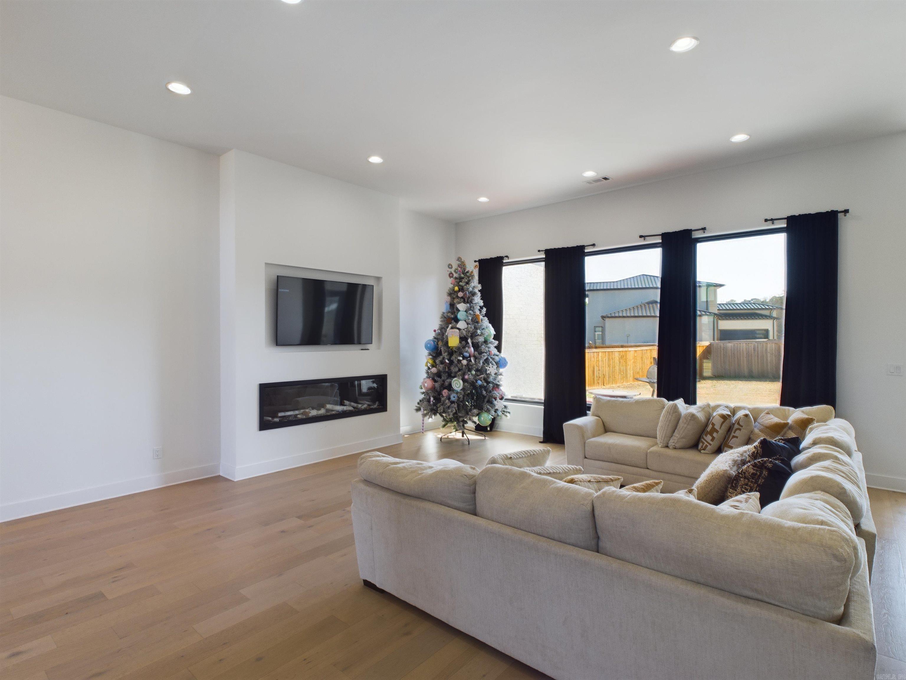 6856 Hilo Avenue Benton, AR 72019