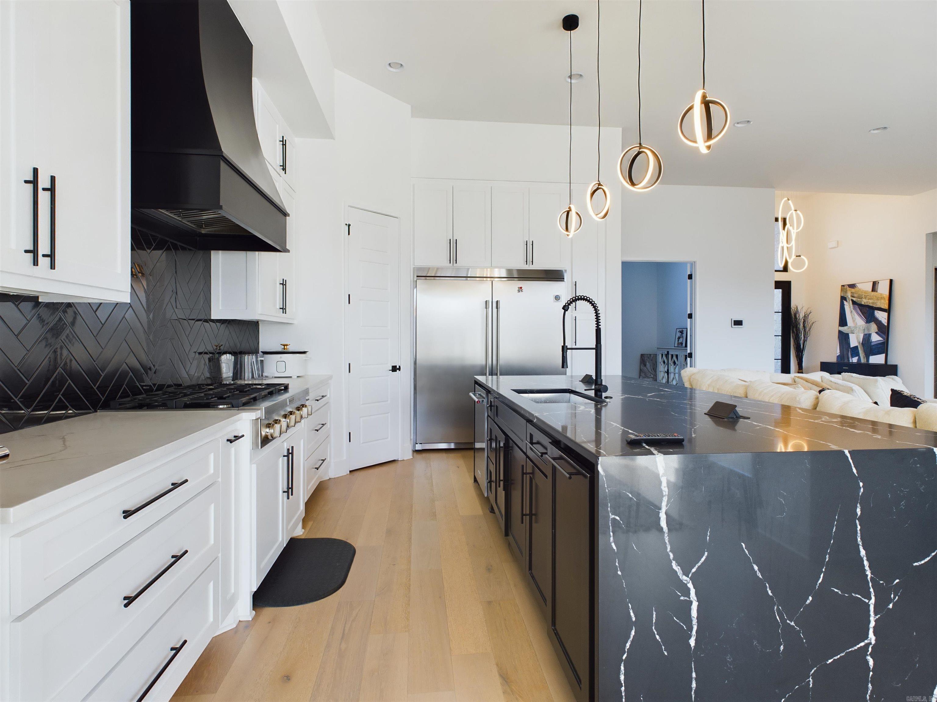 6856 Hilo Avenue Benton, AR 72019