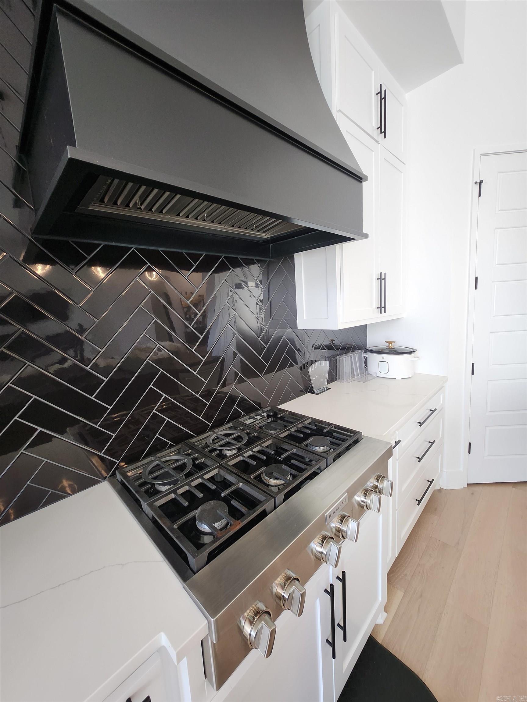 6856 Hilo Avenue Benton, AR 72019