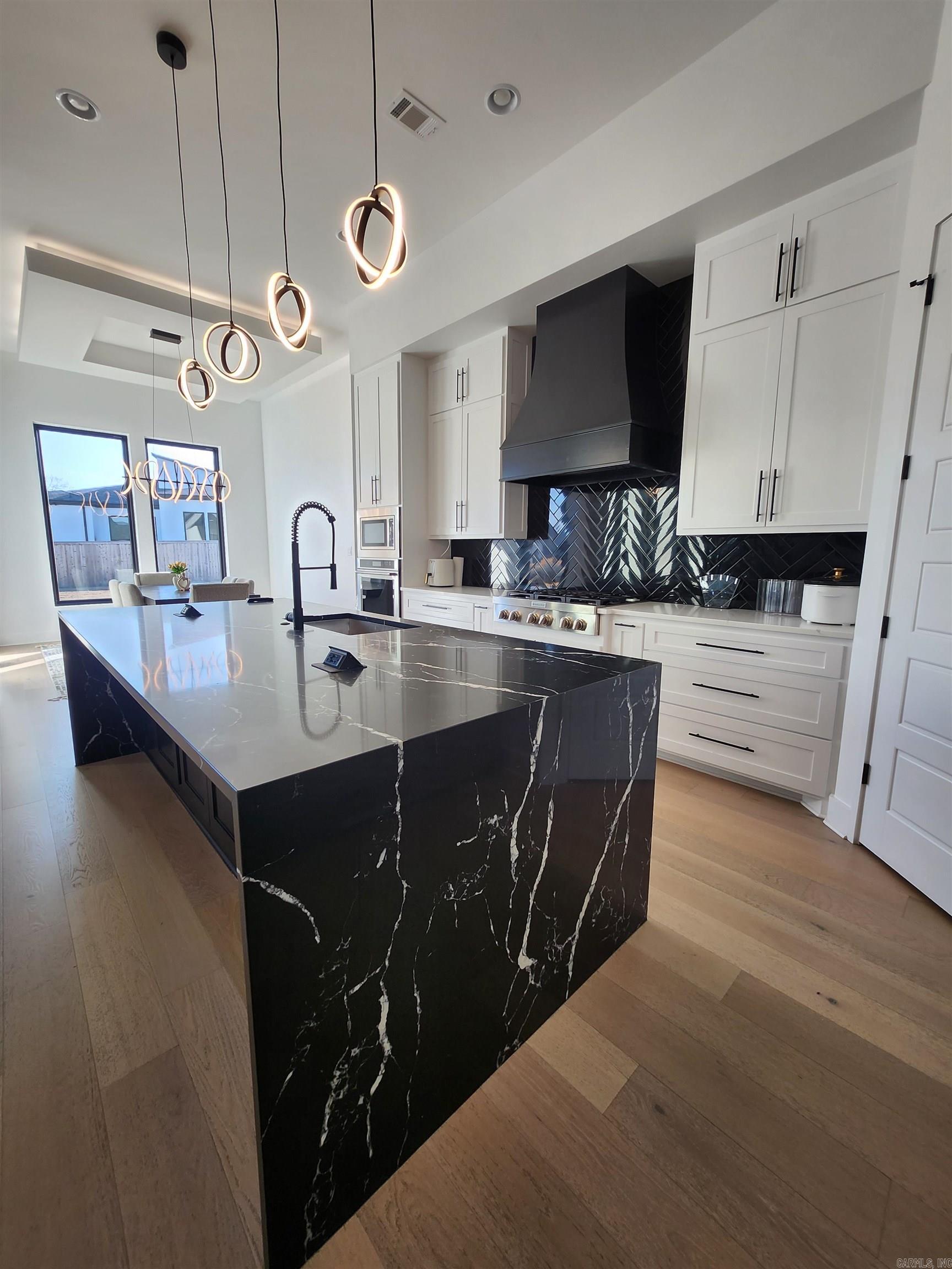 6856 Hilo Avenue Benton, AR 72019