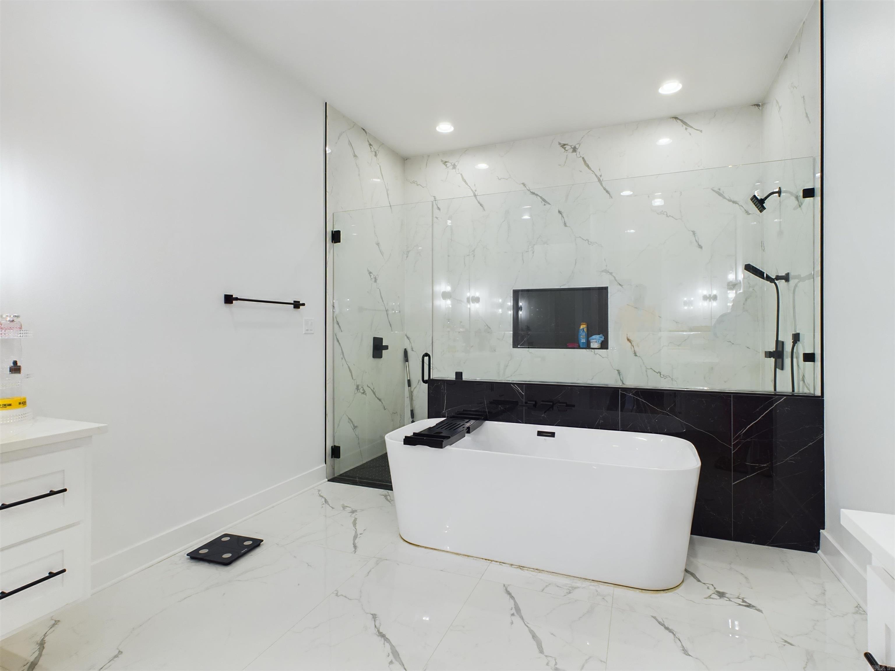 6856 Hilo Avenue Benton, AR 72019